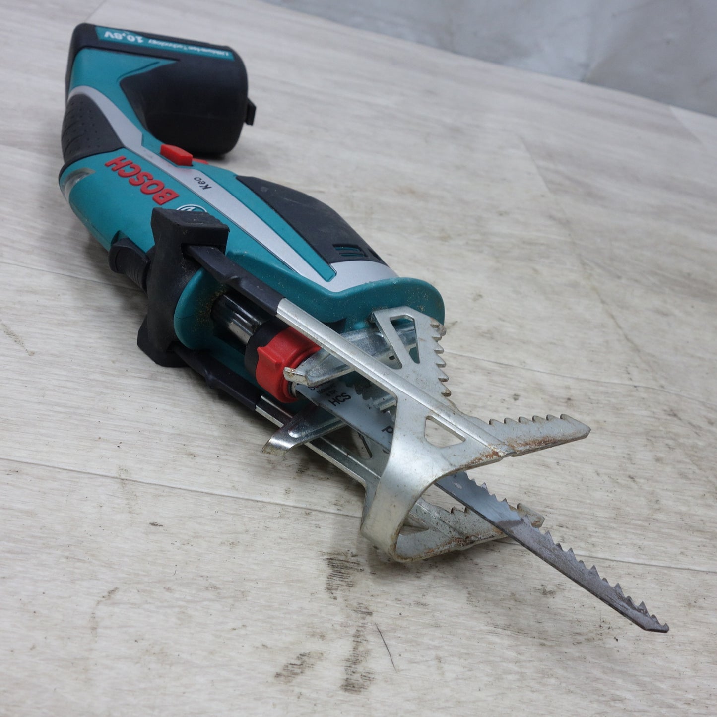 [送料無料] ◆BOSCH ボッシュ コードレス のこぎり ガーデンソー keo 電動 工具 切断機 ノコギリ ガーデンツール◆