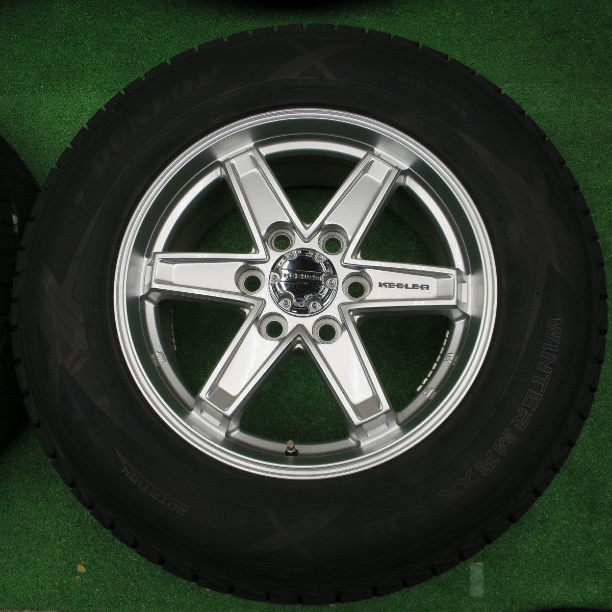 バリ溝！23年！キレイ！9.5分★KEELER TACTICS 265/65R18 スタッドレス ダンロップ ウインターマックス SJ8 SJ8+ キーラー タクティクス 18インチ PCD139.7/6H★5120501NKス
