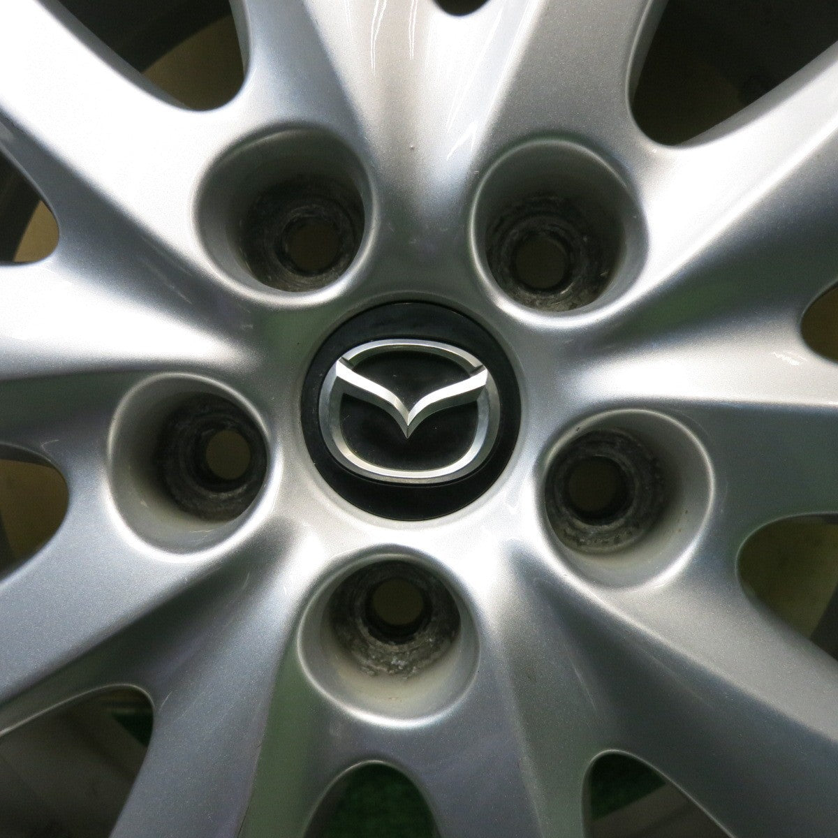 バリ溝！25年！キレイ！ほぼ10分◎マツダ CX-5 純正 225/65R17 スタッドレス ブリヂストン ブリザック DM-V3 17インチ PCD114.3/5H◎6101501HAス