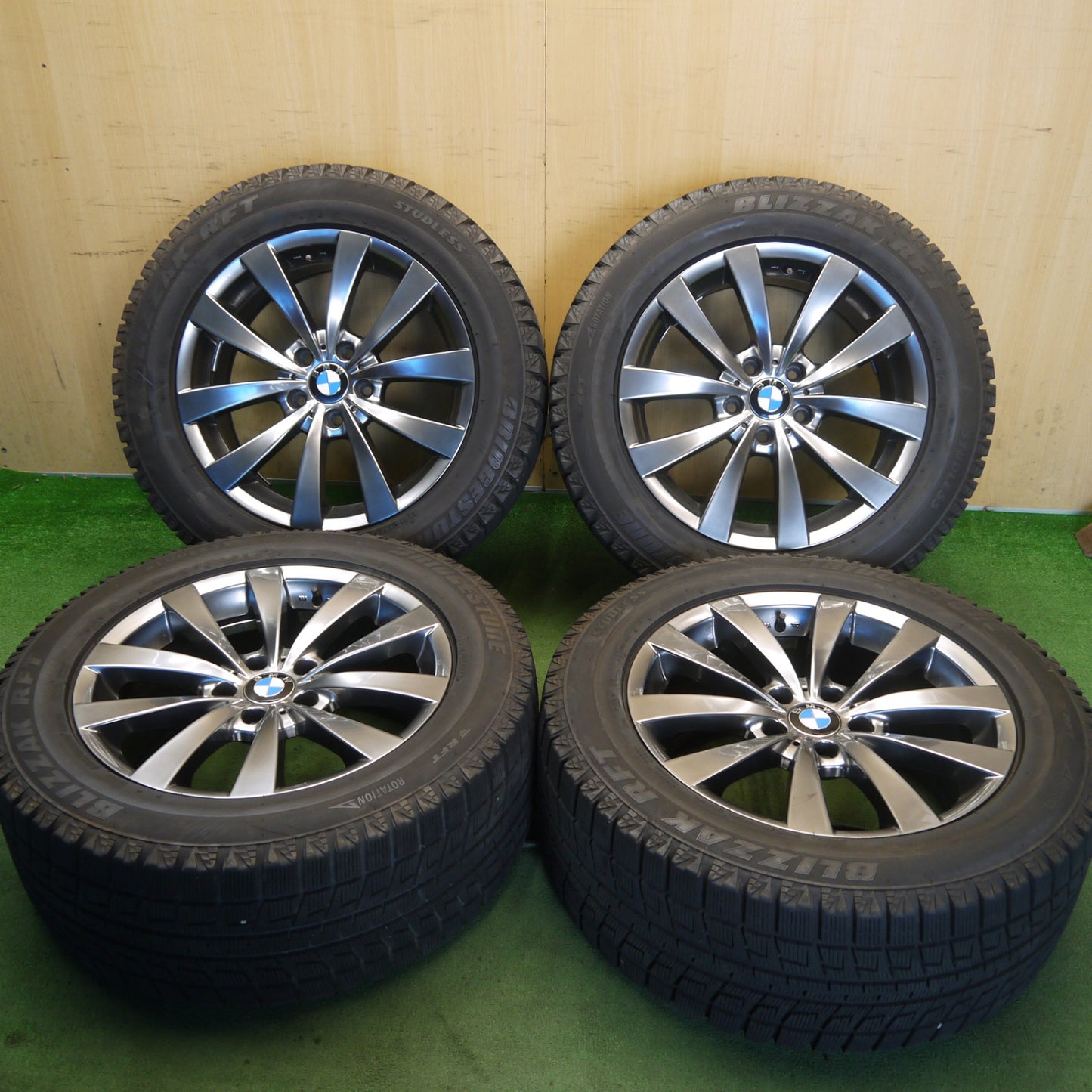 キレイ◎BMW 等 MOTEC GLEN 255/55R18 スタッドレス ブリヂストン ブリザック RFT モーテック グレン 18インチ PCD120/5H◎6081807Hス