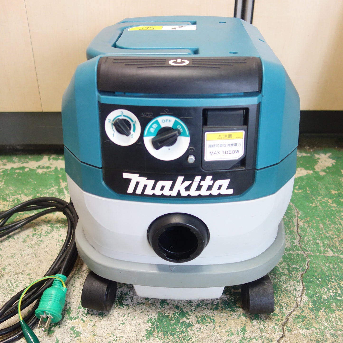 [送料無料] ☆マキタ 100V 乾式 粉じん 専用 業務用 集じん機 VC0830 集塵機 掃除機 クリーナー 電動 工具☆