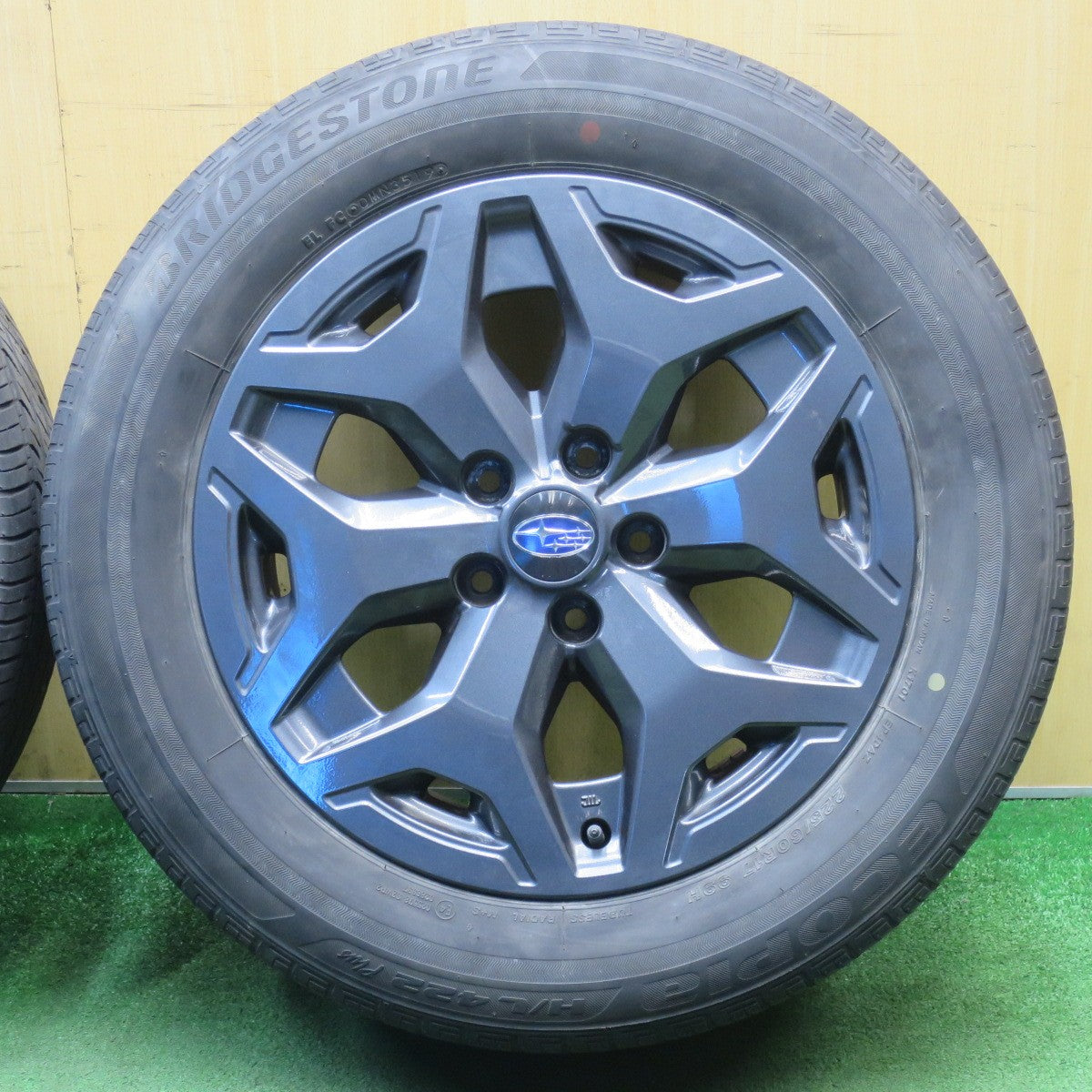 キレイ★スバル SK フォレスター X-BREAK 純正 ENKEI 225/60R17 ブリヂストン エコピア H/L 422 プラス X-ブレイク エンケイ 17インチ PCD114.3/5H★6032902NJノ