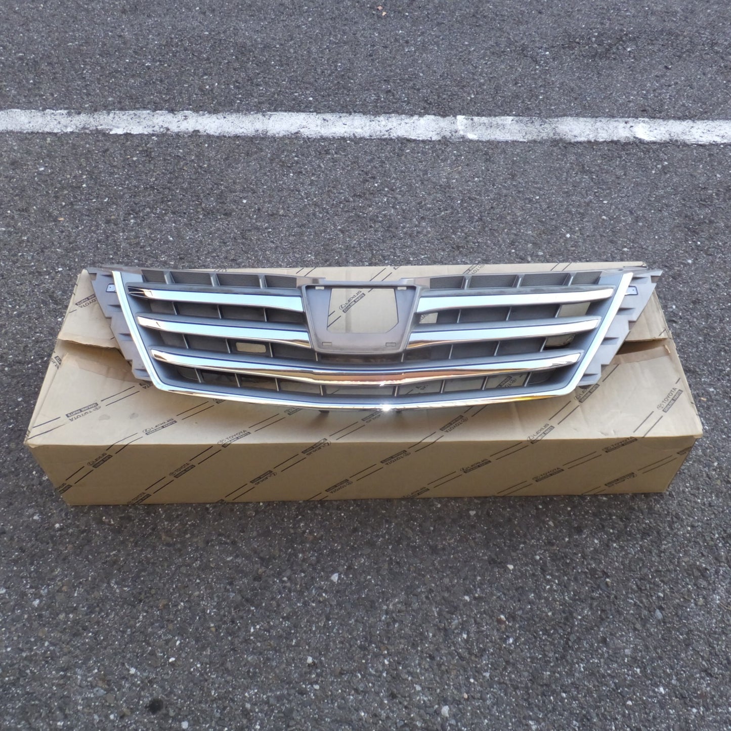 [送料無料] 岐阜発★トヨタ TOYOTA 純正 アルファード ANW20W フロントグリル 53101-58160/70/200(30)★