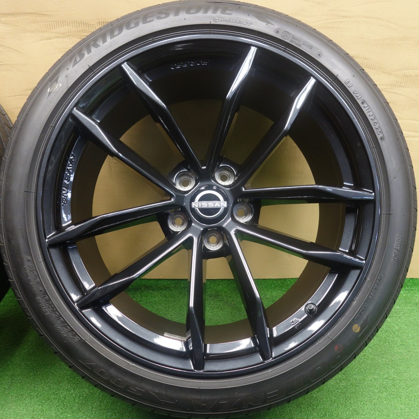 新車外し！25年★日産 RZ34 フェアレディZ バージョン ST 純正 RAYS 255/40R19 275/35R19 ブリヂストン ポテンザ S007 19インチ PCD114.3/5H★6052803KTノ