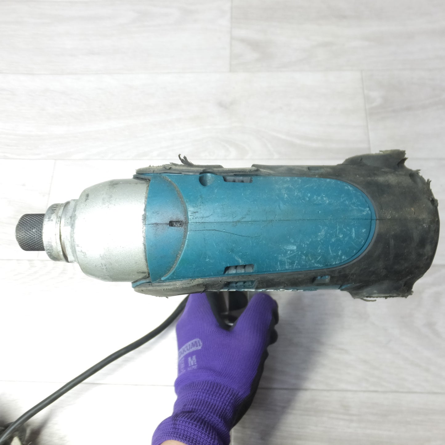 [送料無料] ◆makita マキタ インパクトドライバ 6955 コード式 電動工具 100V◆