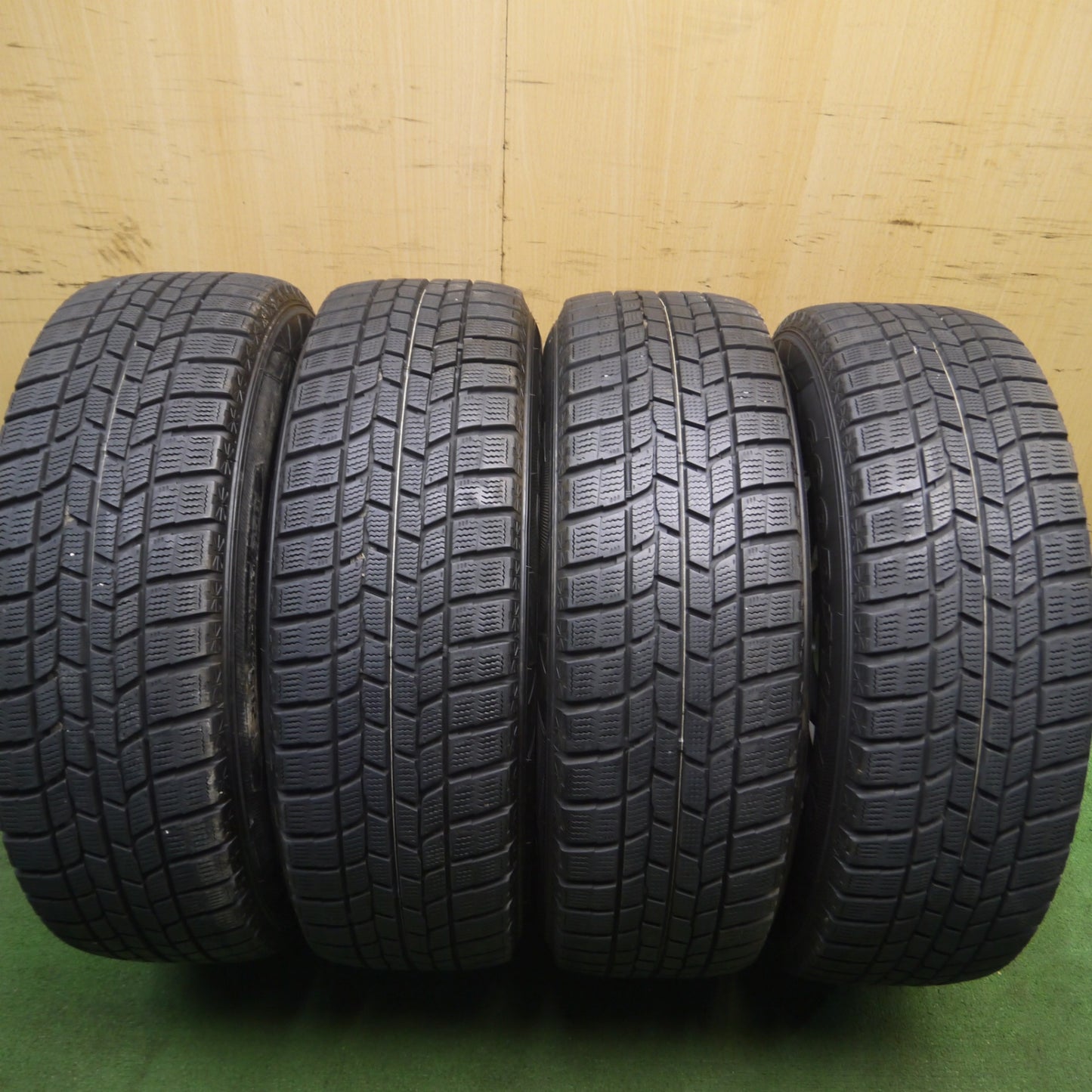 *送料無料* バリ溝！キレイ！9分★スタッドレス 205/65R16 グッドイヤー アイスナビ6 SCHNEIDER ATECH シュナイダー PCD114.3/5H★4040106Hス