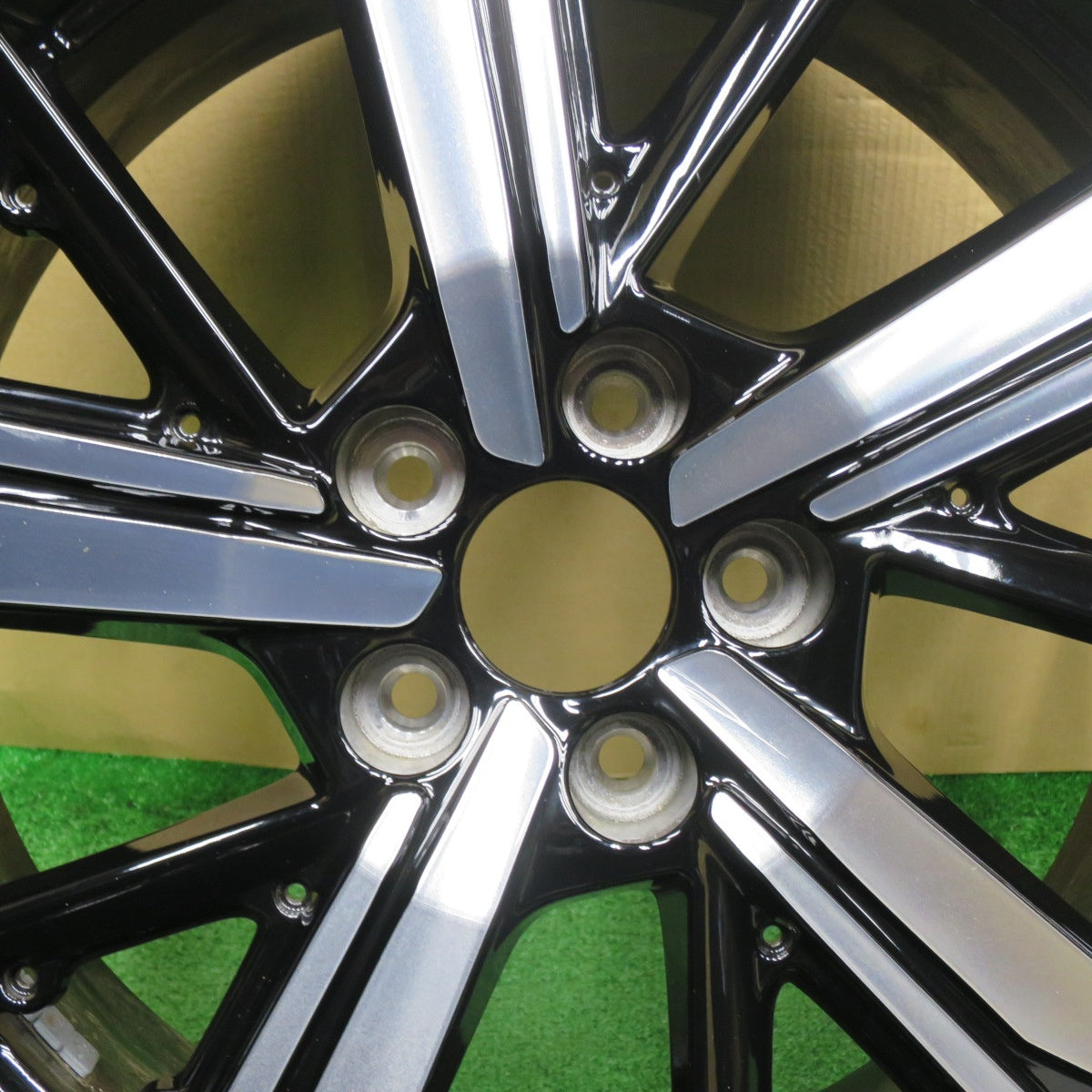 キレイ★プジョー 308 GT 純正 ホイール 18インチ 18×8J PCD108/5H★6060702NKホ