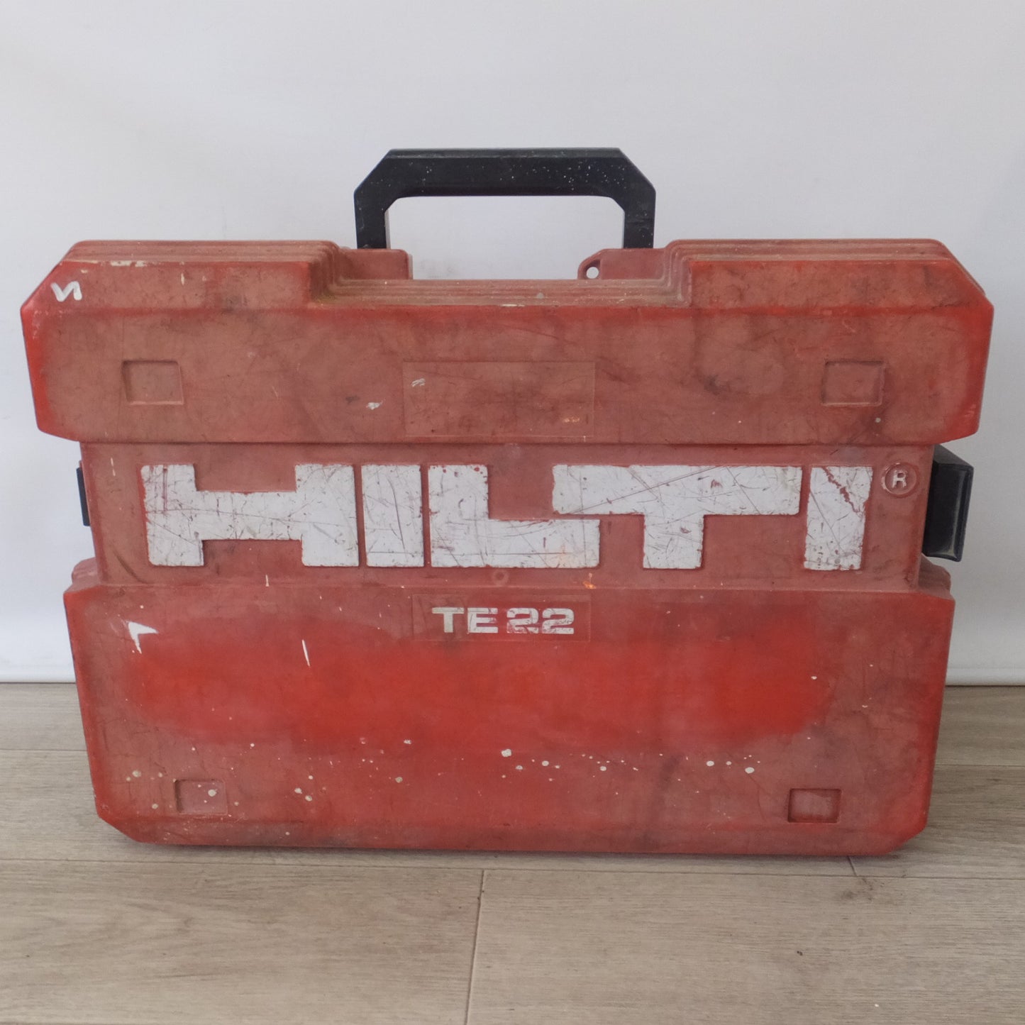 [送料無料] ★ヒルティ HILTI ハンマードリル TE22　100V～ 520W 5.6A★