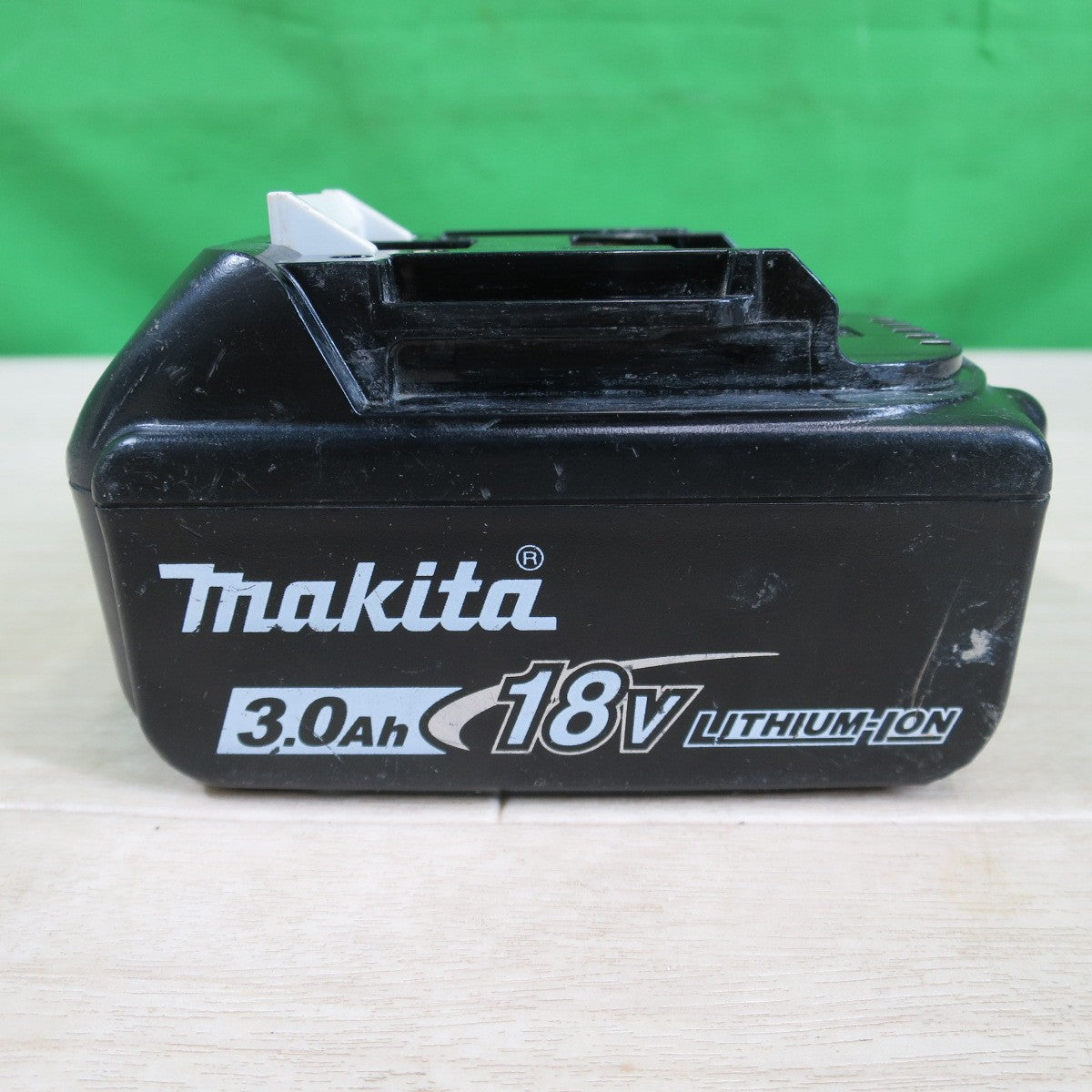 [送料無料] ☆マキタ Li-ion リチウム イオン バッテリー BL1830B 18V 3.0Ah 54Wh makita 電動 工具 インパクトドライバ 等に☆