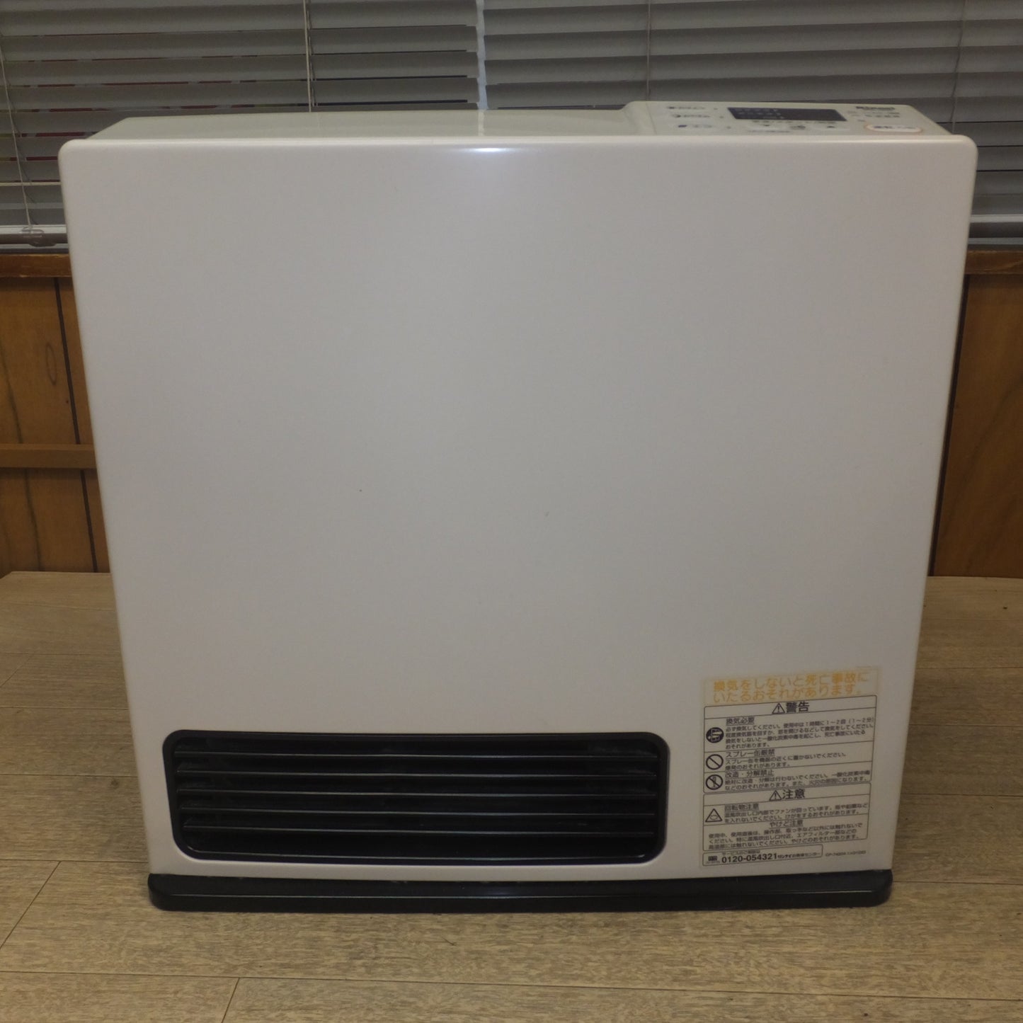 [送料無料] キレイ★リンナイ Rinnai 18年製 ガスファンヒーター SRC-364E LPガス用　AC100V 50-60Hz★