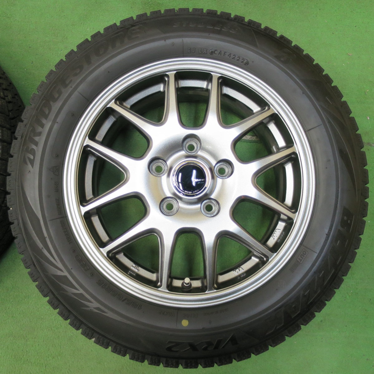 [送料無料] バリ溝！22年！キレイ！9分★スタッドレス 185/65R15 ブリヂストン ブリザック VRX2 ZACK JP-205 MONZA ザック 15インチ PCD114.3/5H★5010604イス