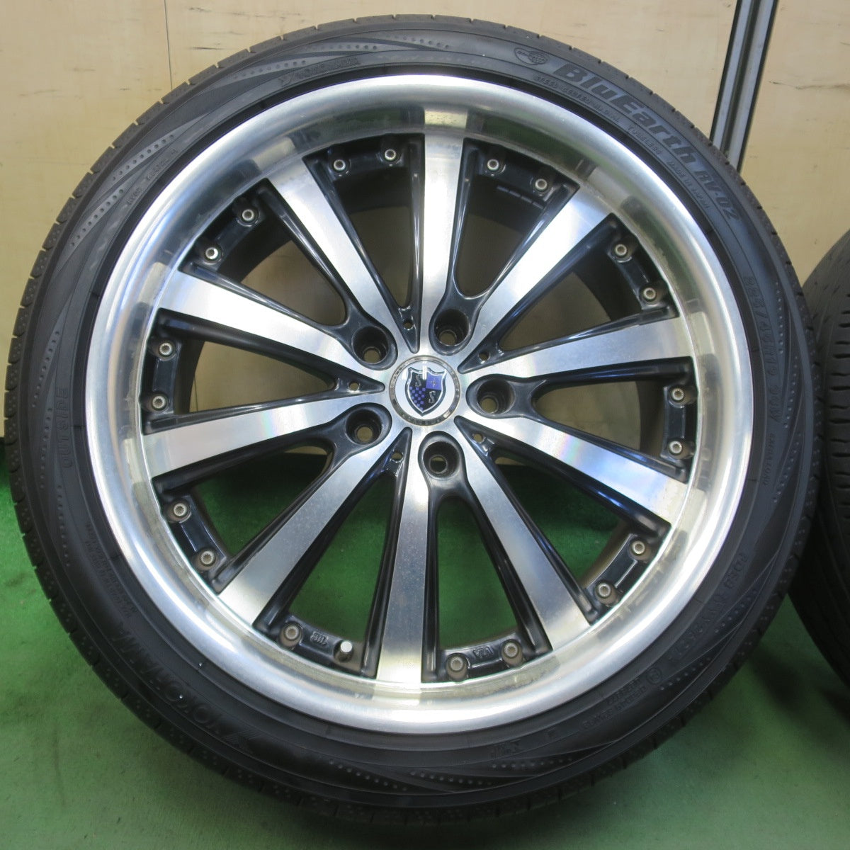 バリ溝！9.5分★STEINER 225/45R19 ヨコハマ ブルーアース RV-02 19インチ シュタイナー PCD114.3/5H★6061001イノ