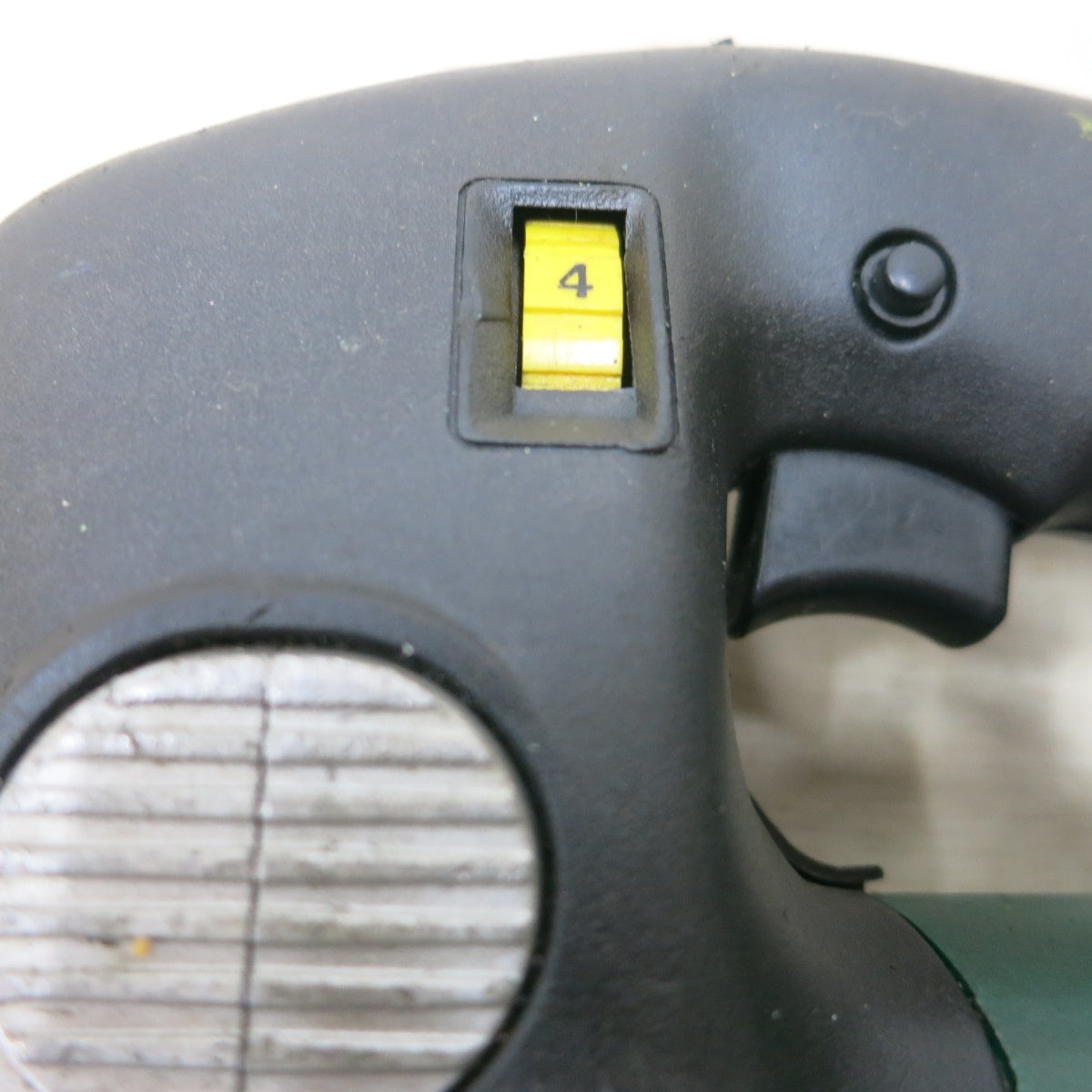 [送料無料] ◆日立工機 70mm 電子 ジグソー 100V CJ70V ケース付き のこぎり 切断機 木工 電動 工具◆