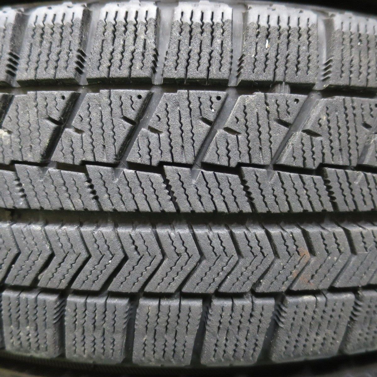 [送料無料] 4本価格！20年★スタッドレス 155/65R14 ブリヂストン ブリザック VRX CAR DOCK OKUMURA 14インチ PCD100/4H★4112003イス