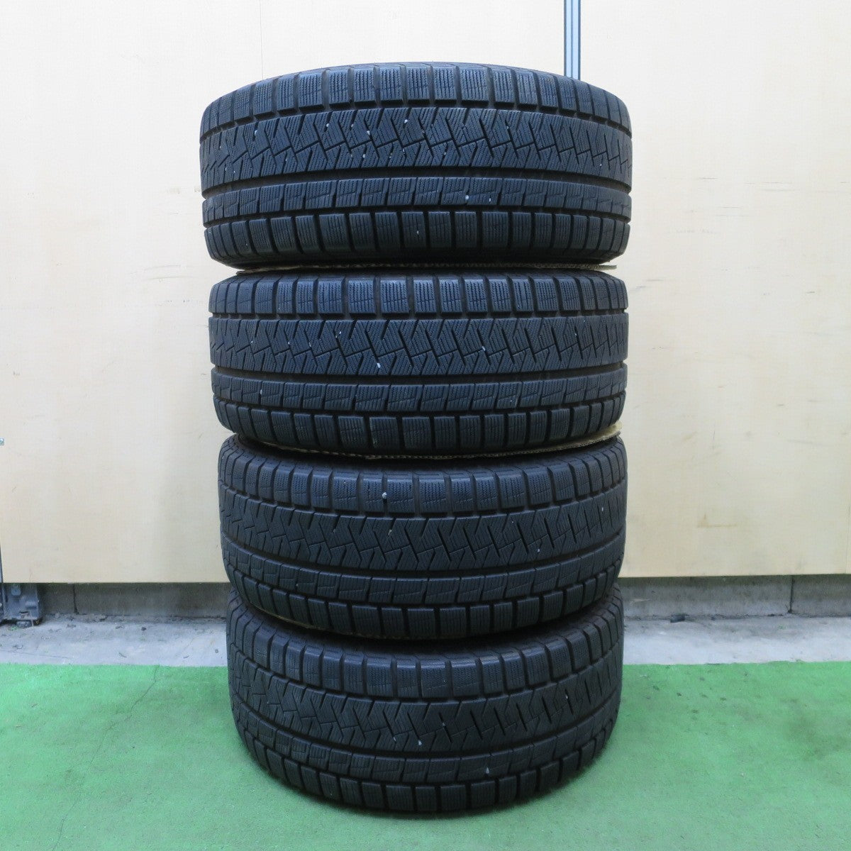 バリ溝！8.5分★スバル WRX STI 純正 245/40R18 スタッドレス ピレリ アイスアシンメトリコ 18インチ PCD114.3/5H★6031801ナス
