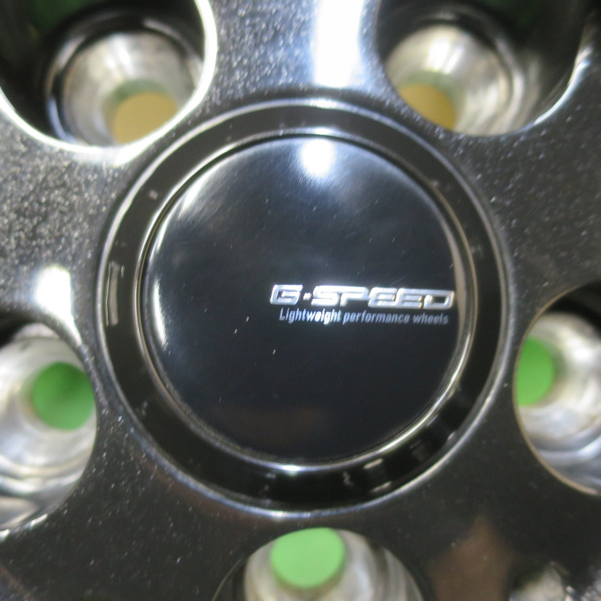 バリ溝！25年！キレイ！ほぼ10分★スタッドレス 225/40R18 ブリヂストン ブリザック WZ-1 G-SPEED Gスピード 18インチ PCD100/5H★6052504イス
