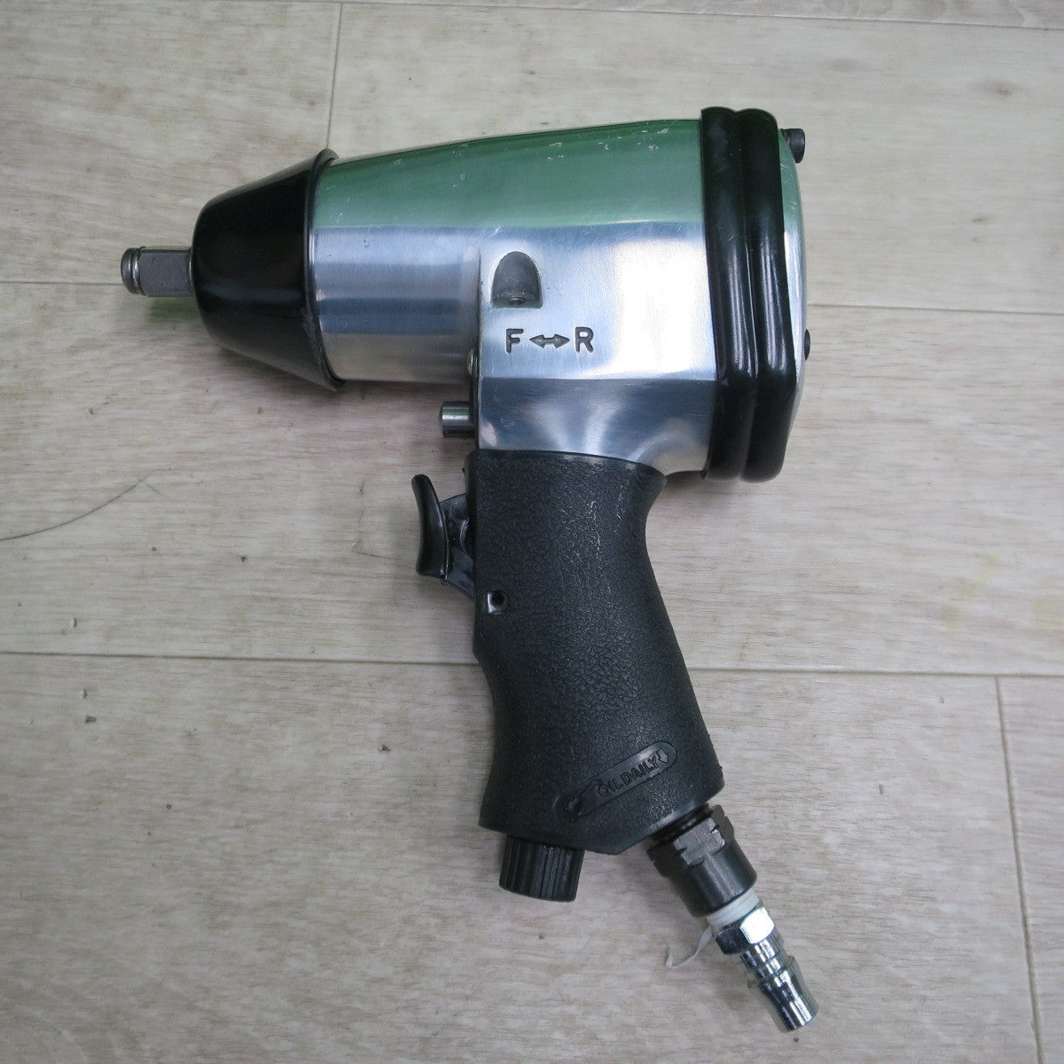 [送料無料] キレイ☆T-P-T PRO AIR エアー インパクトレンチ AIW-415G セット ケース付き 工具 大工道具 DIY ソケット☆