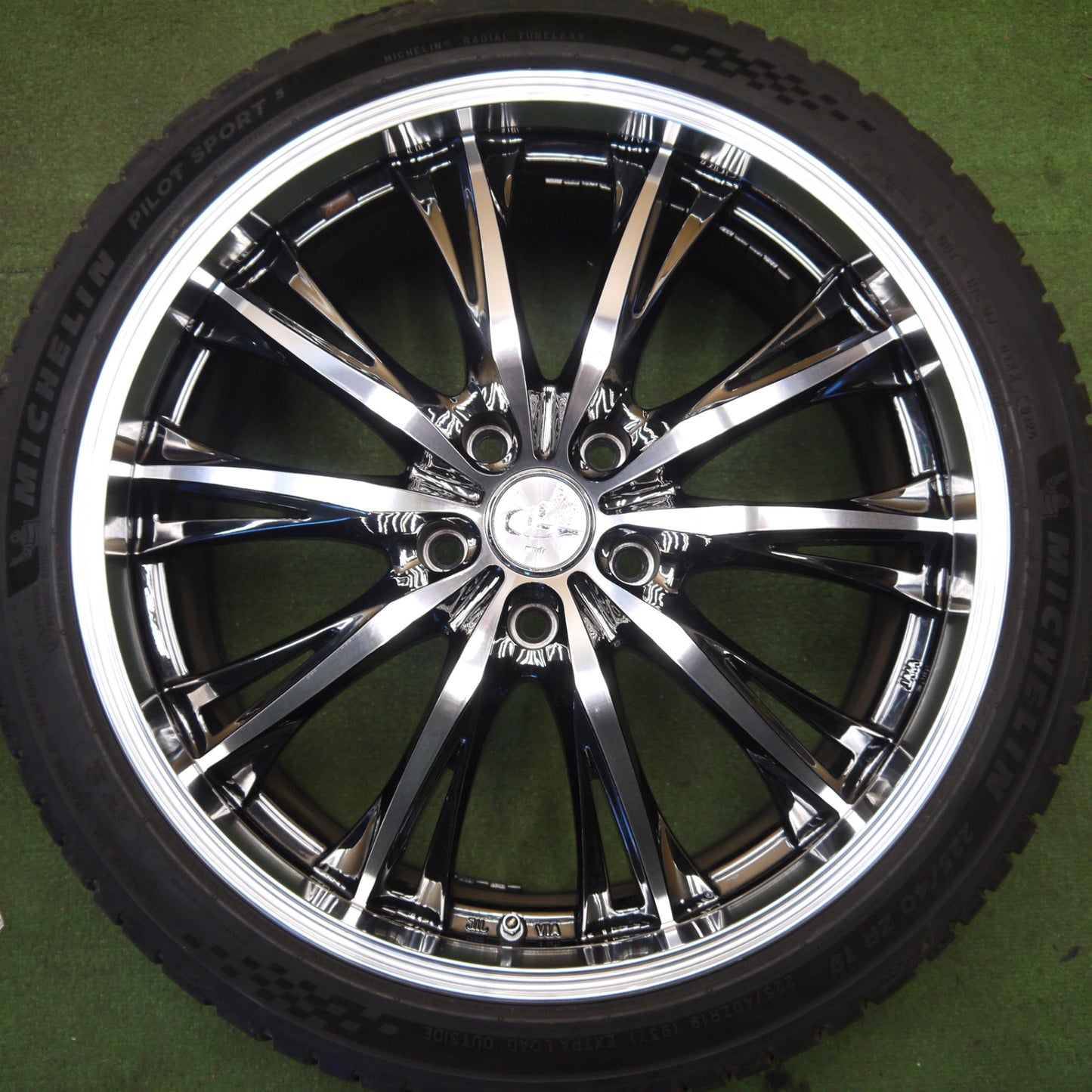 バリ溝！25年！キレイ！9.5分以上★LEONIS RT 225/40R19 ミシュラン パイロットスポーツ5 レオニス 19インチ PCD114.3/5H★6031704Hノ