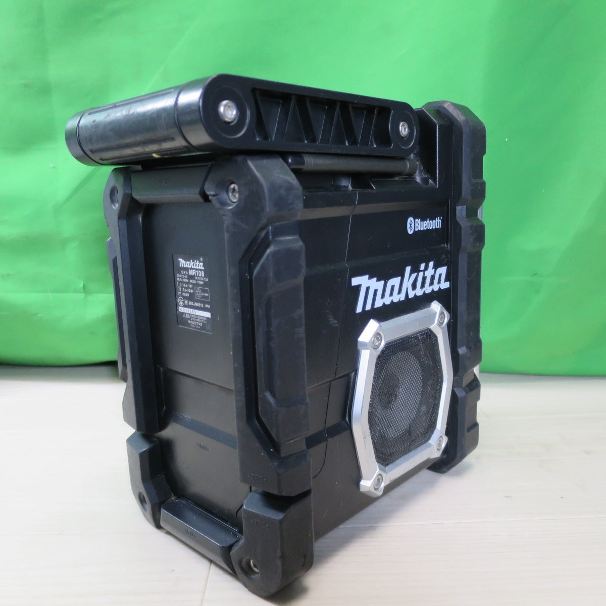 [送料無料] ☆マキタ 充電式 現場 ラジオ 18V MR108 本体のみ Bluetooth 搭載☆
