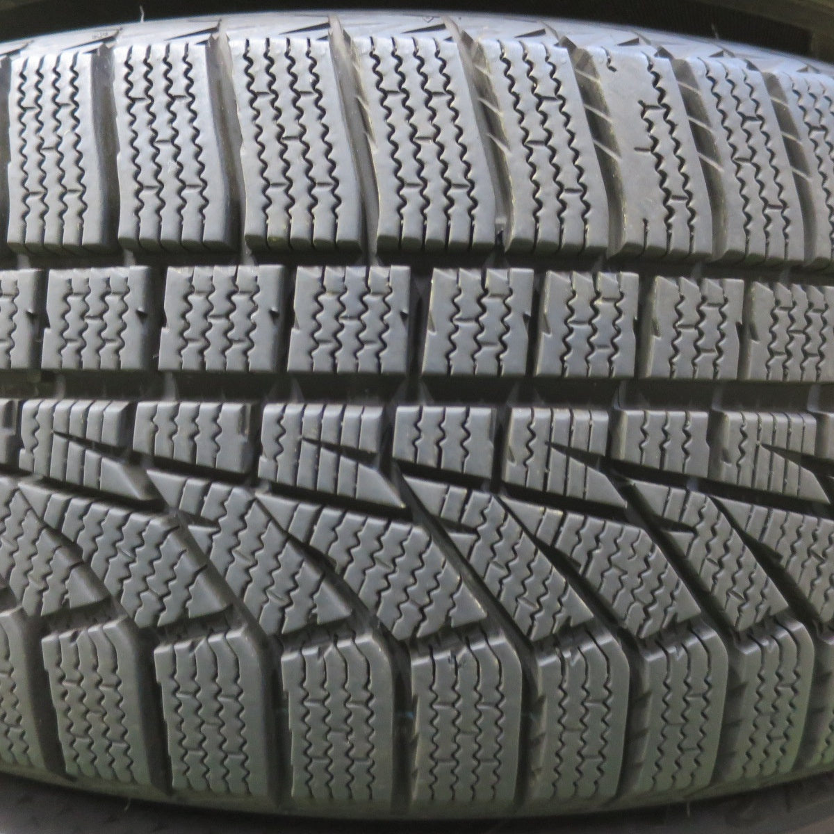 バリ溝！22年！キレイ！9.5分◎BMW MINI F54 クラブマン 純正 205/55R16 スタッドレス ハンコック ウインター アイセプト IZ 2A ミニ 16インチ PCD112/5H◎6100806イス