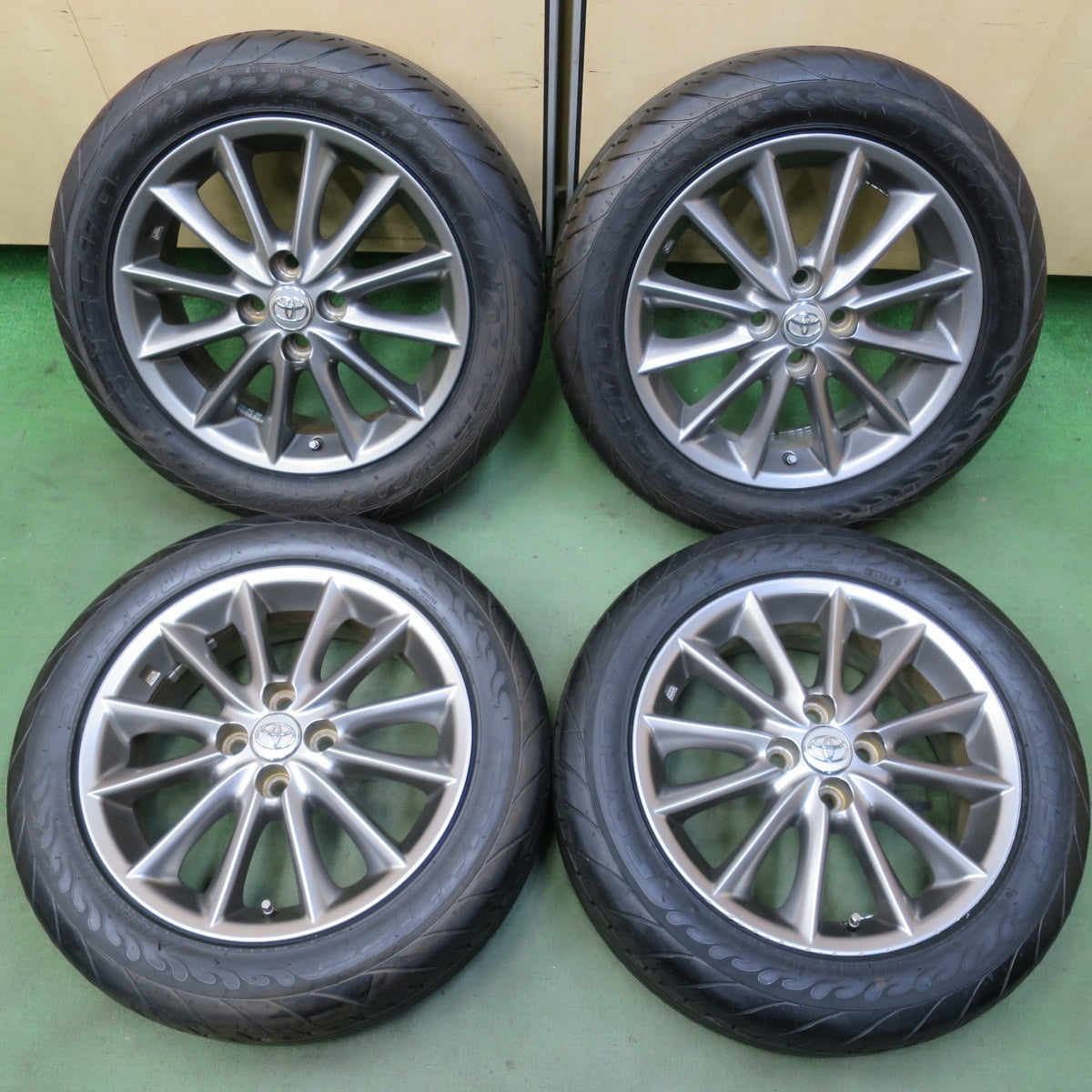 バリ溝！22年！キレイ！ほぼ10分◎トヨタ 140系 カローラ フィールダー 純正 195/55R16 ファイナリスト 595EVO 16インチ PCD100/4H◎6093008イノ