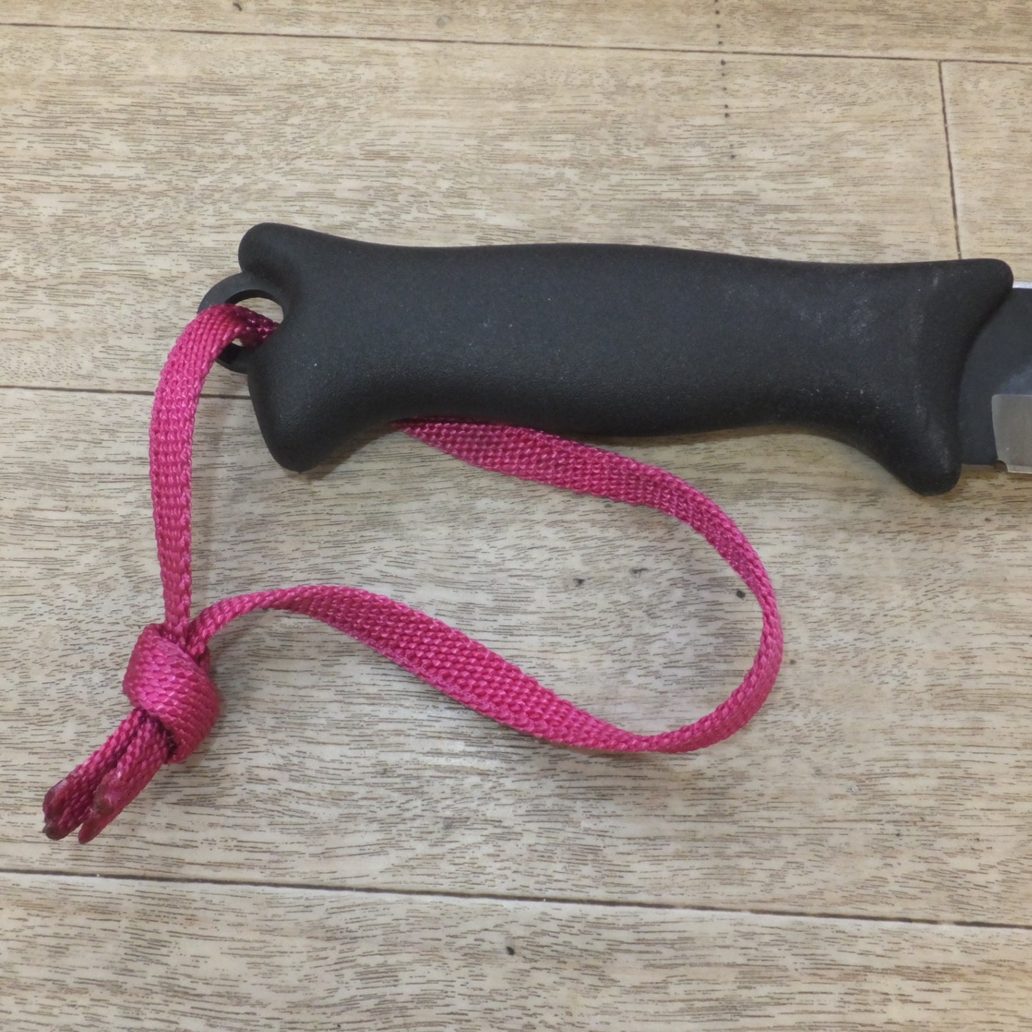 [送料無料] ★ヴァレステレカ VARUSTELEKA テラバ Terava スクラマ アウトドアナイフ 刀身長さ 約 20cm★