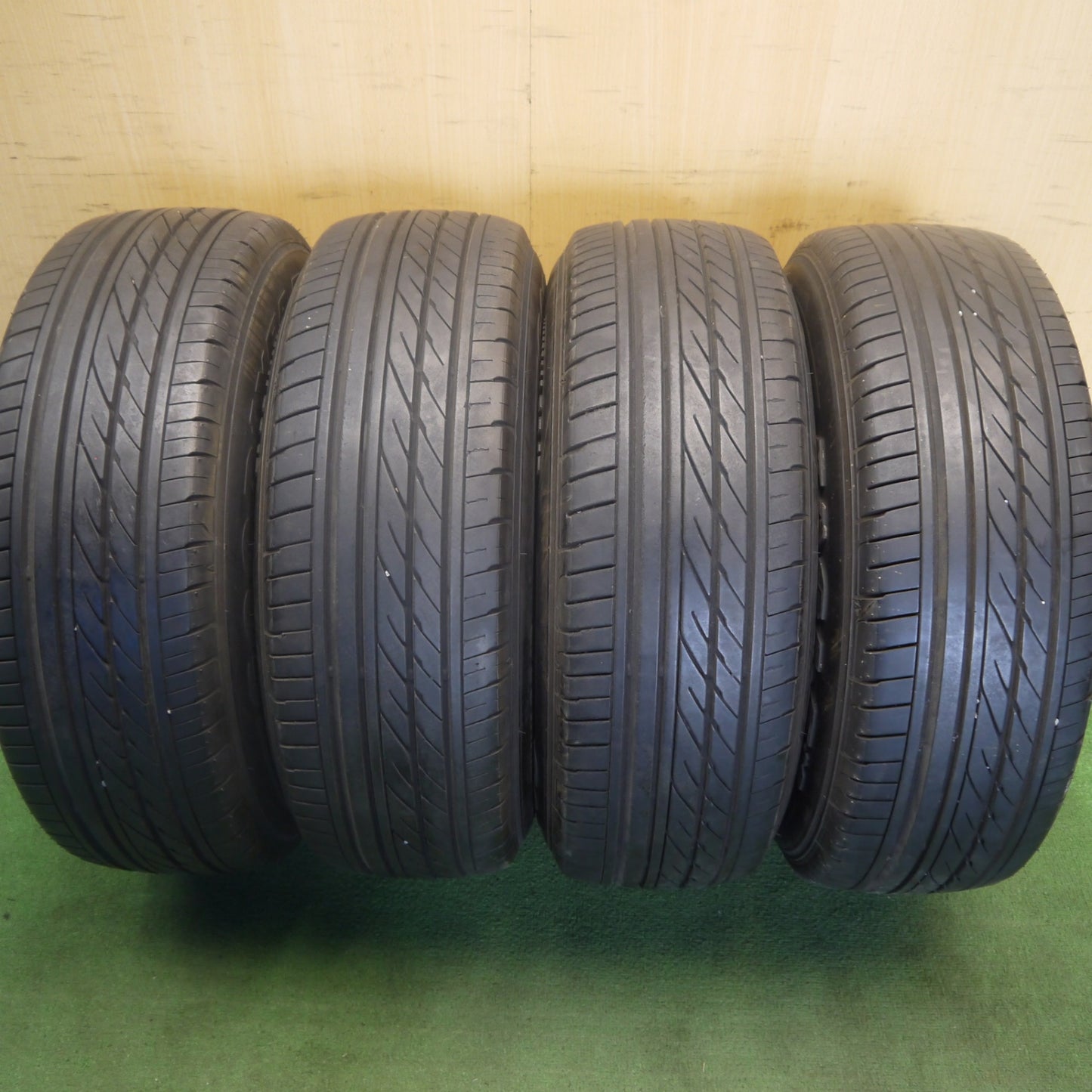 バリ溝！9.5分◎215/65R16 109/107R グッドイヤー イーグル #1 ナスカー DAYTONA デイトナ スチール 16インチ PCD139.7/6H◎6061501Hノ