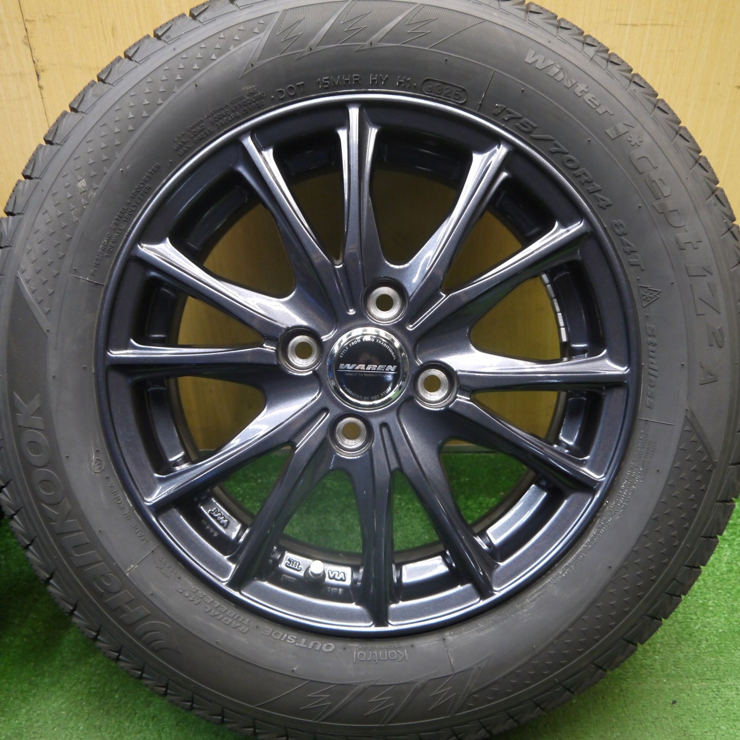 バリ溝！25年！キレイ！ほぼ10分★スタッドレス 175/70R14 ハンコック ウインター アイセプト IZ 2A WAREN ヴァーレン 14インチ PCD100/4H★6040704Hス