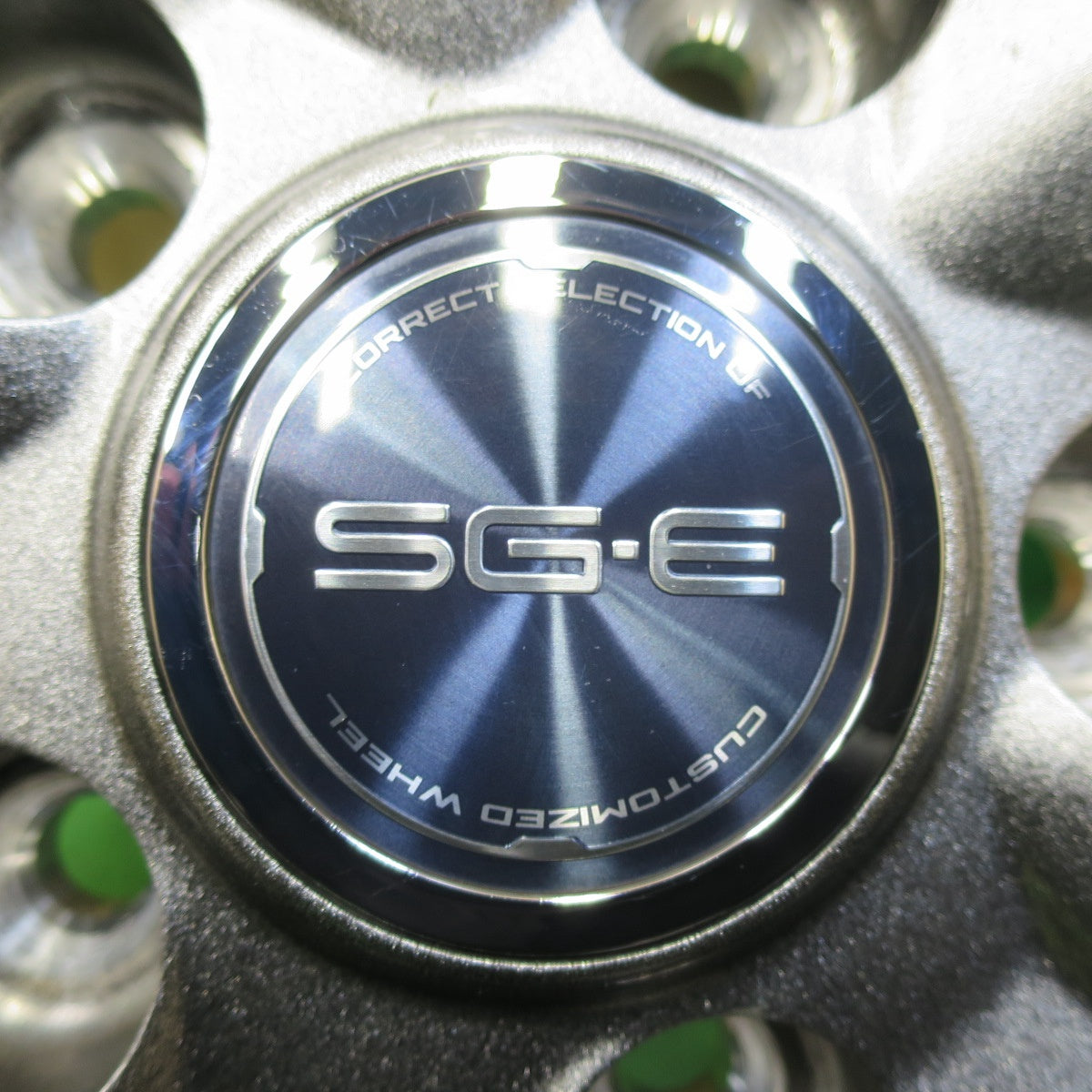 [送料無料] バリ溝！22年！キレイ！ほぼ10分★スタッドレス 195/65R15 ピレリ アイスゼロ アシンメトリコ SG-E 15インチ PCD114.3/5H★4093017イス