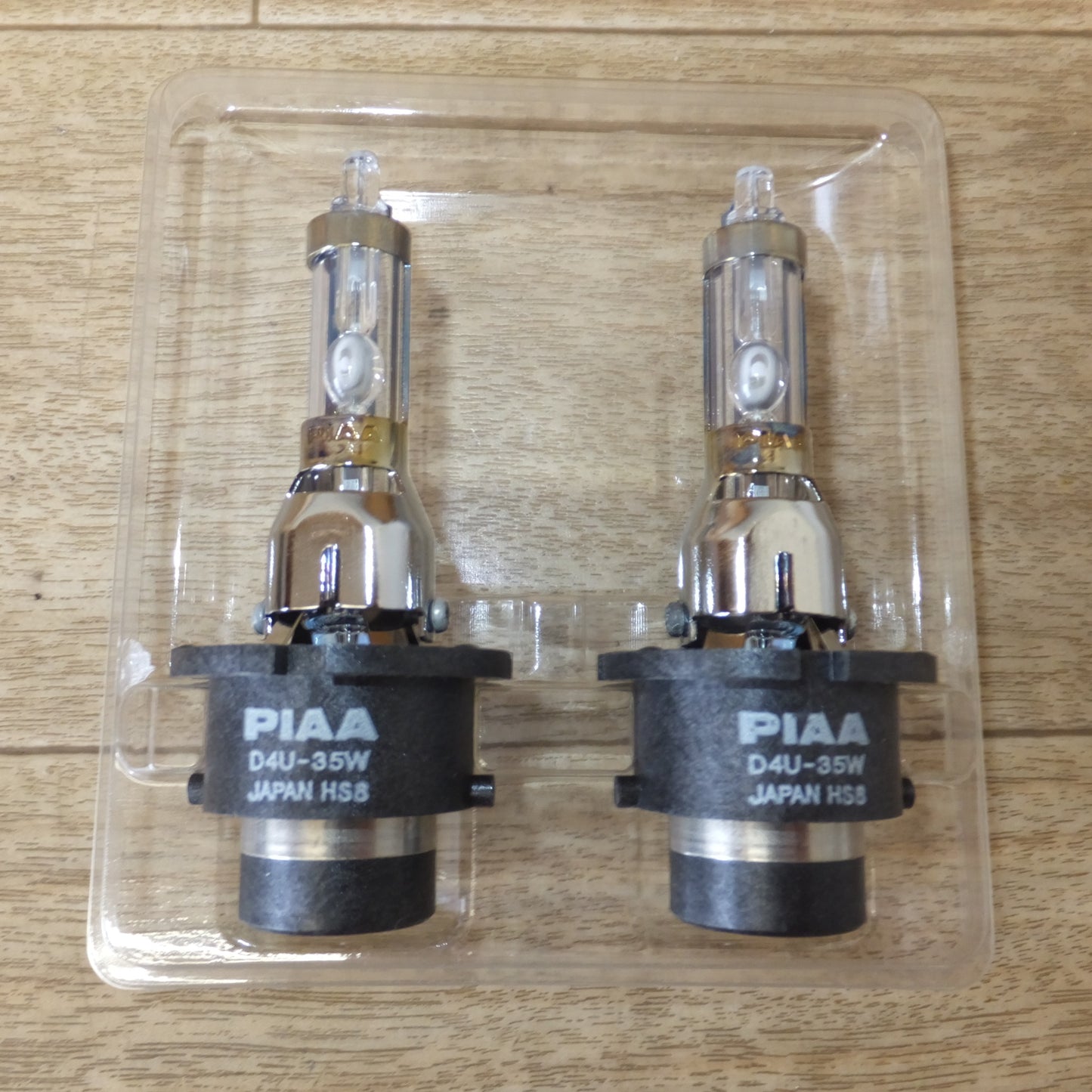 [送料無料] ★PIAA HIDバルブ 6600K HL662 D4 D4U-35W 2400lm 純正HID装着車用★