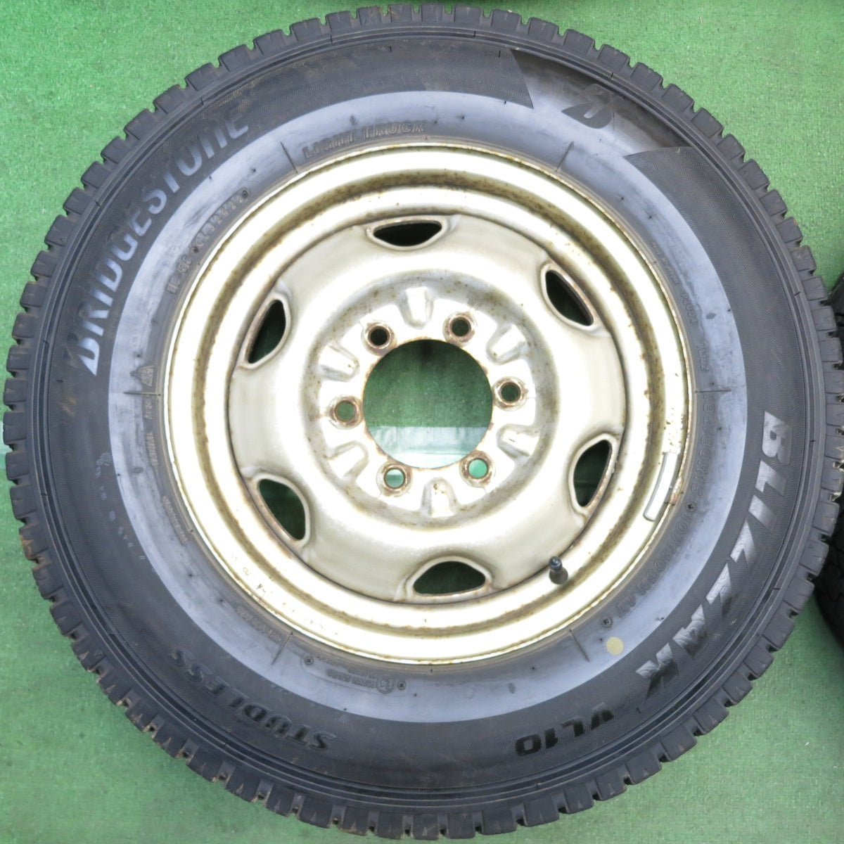 バリ溝！22年！9分◎スタッドレス 195/80R15 107/105N ブリヂストン ブリザック VL10 スチール ホイール 15インチ PCD139.7/6H◎6100301HAス