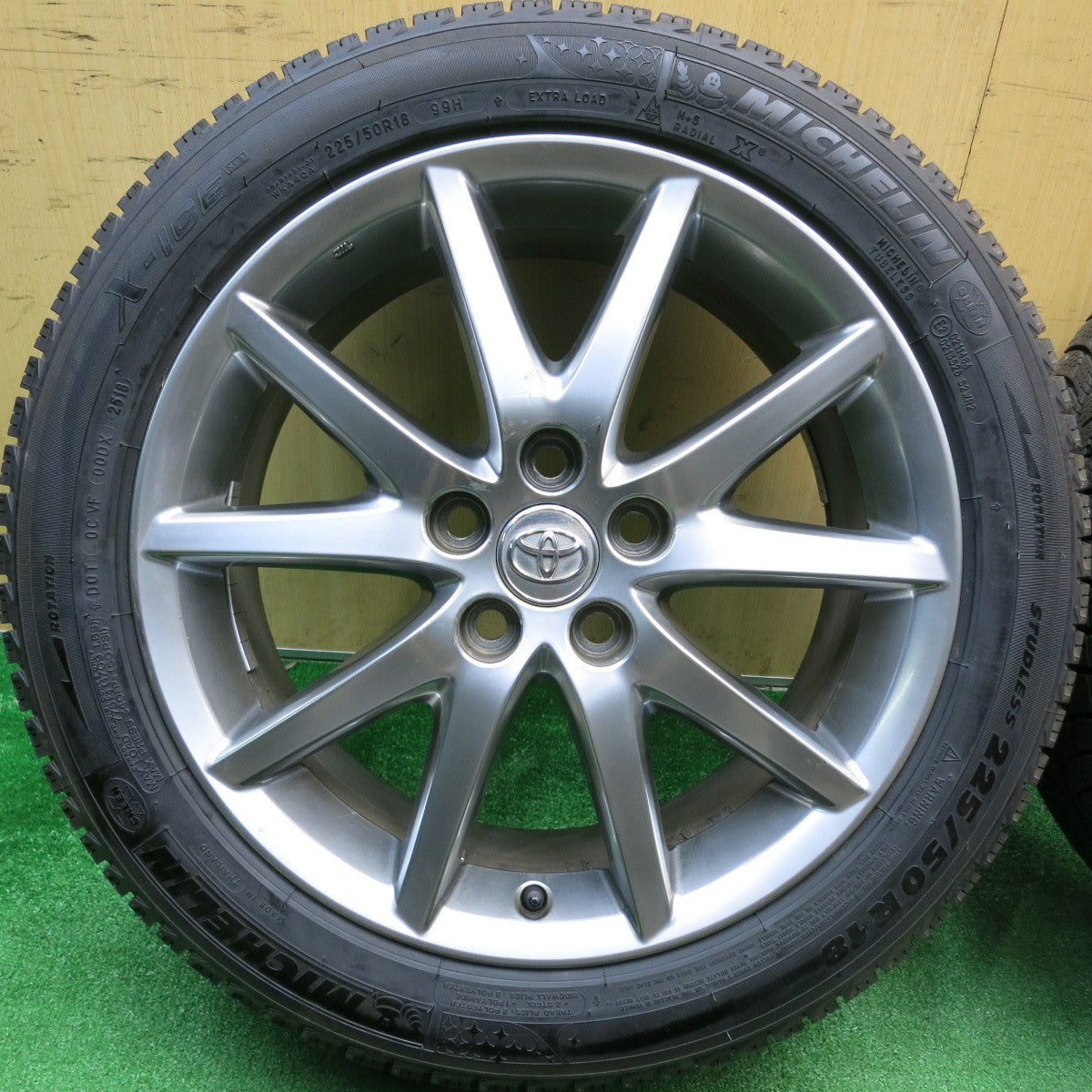 バリ溝！9分★トヨタ 50系 エスティマ アエラス 純正 225/50R18 スタッドレス ミシュラン X-ICE SNOW 18インチ PCD114.3/5H★5120406HAス