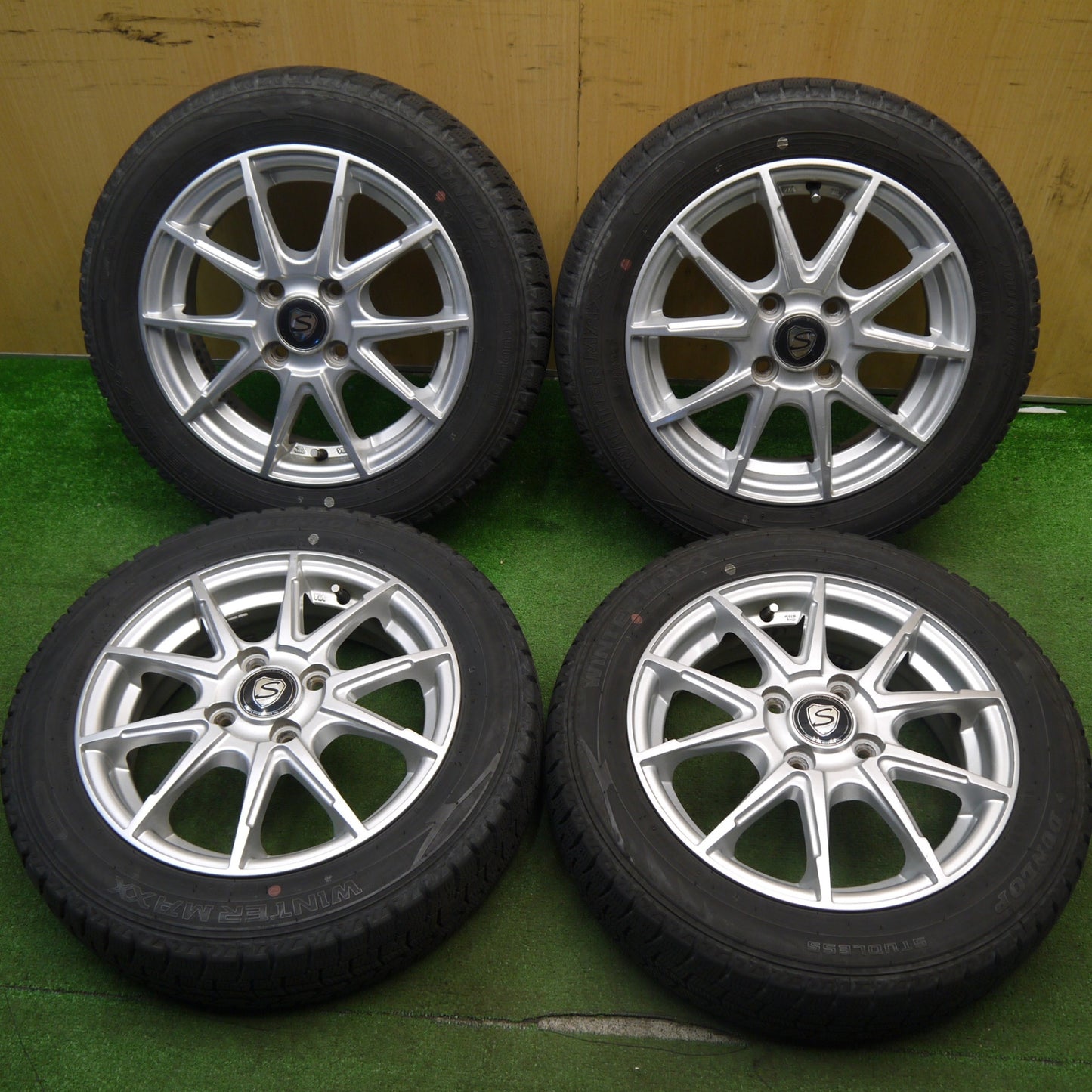 バリ溝！22年！8.5分★スタッドレス 155/65R14 ダンロップ ウインターマックス WM02 STRANGER ストレンジャー 14インチ PCD100/4H★5040902Hス