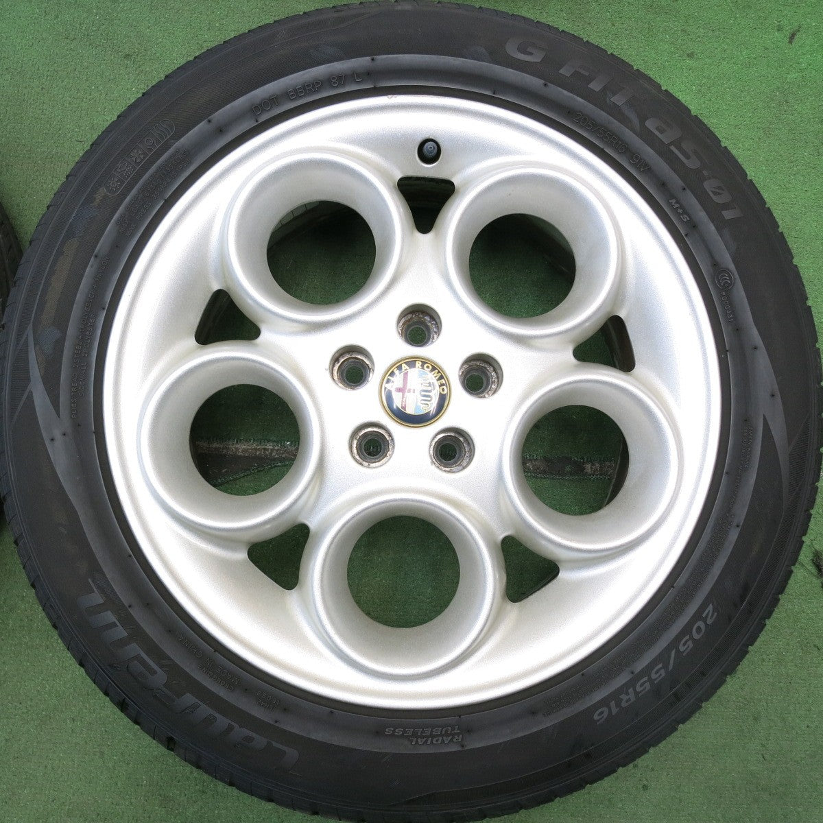 バリ溝！21年！9.5分以上★アルファロメオ 156 純正 205/55R16 ラウフェン G FIT as-01 16インチ PCD98/5H★5080107HAノ