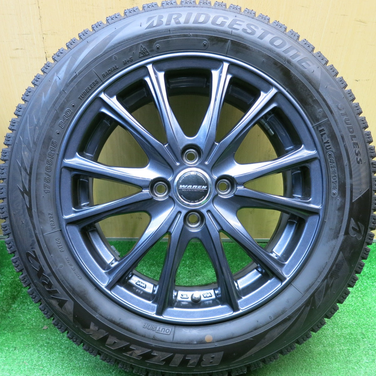バリ溝！24年！キレイ！ほぼ10分★スタッドレス 175/65R15 ブリヂストン ブリザック VRX2 WAREN ヴァーレン 15インチ PCD100/4H★5120613HAス