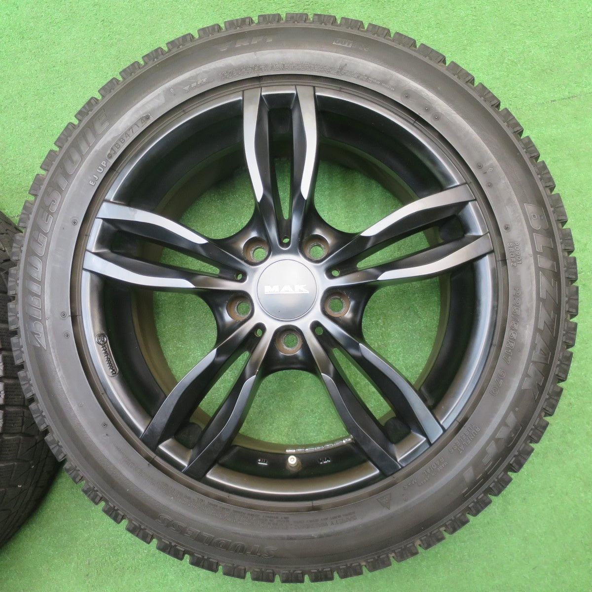 4本価格★BMW 等 MAK LUFT 225/55R17 スタッドレス ブリヂストン ブリザック RFT ルフト 17インチ PCD120/5H★5112402NJス