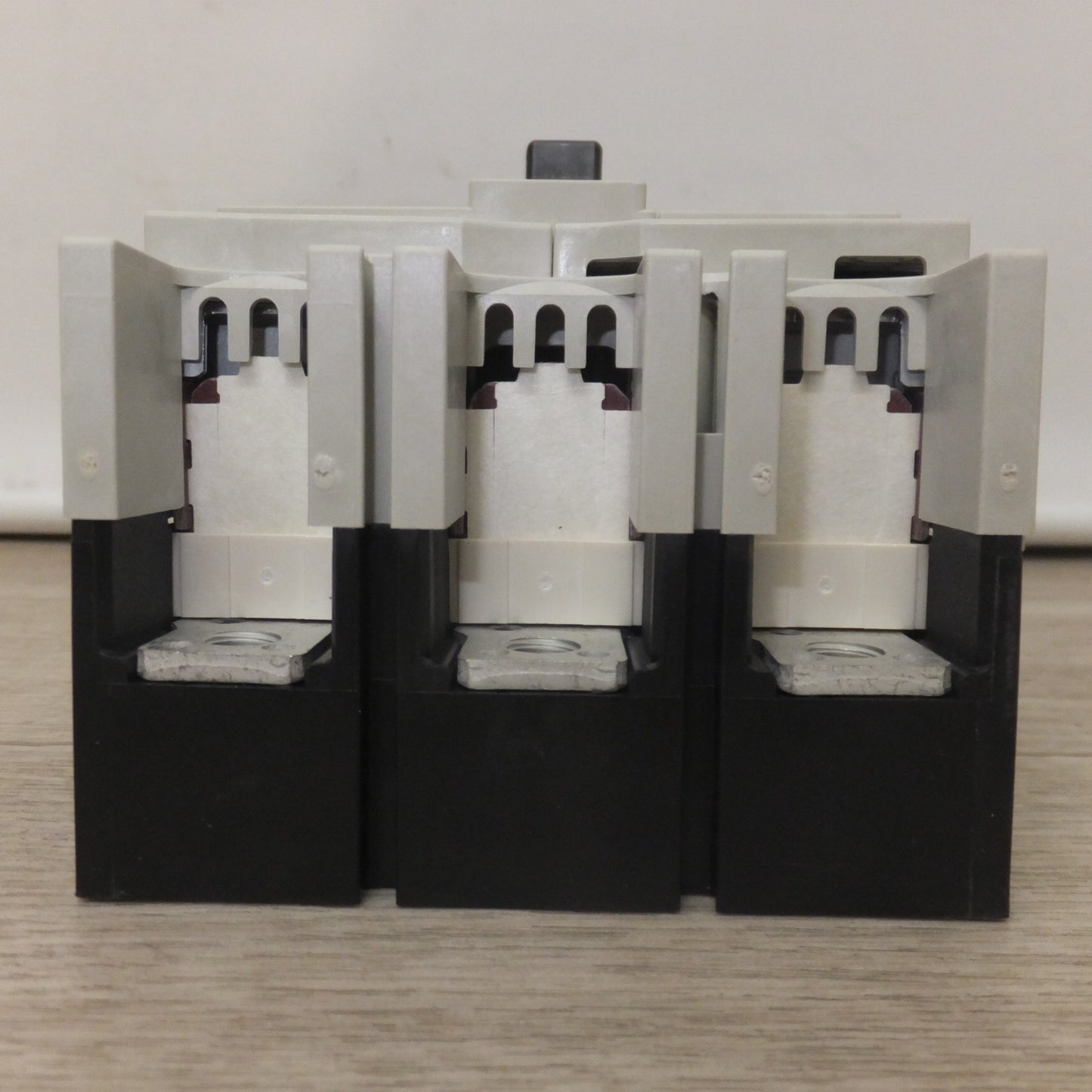 [送料無料] 未使用★三菱 MITSUBISHI 漏電遮断器 低圧遮断器 NV125-SV　200-440VAC AC200V 3P 50kA 50A 100・200・500mA★