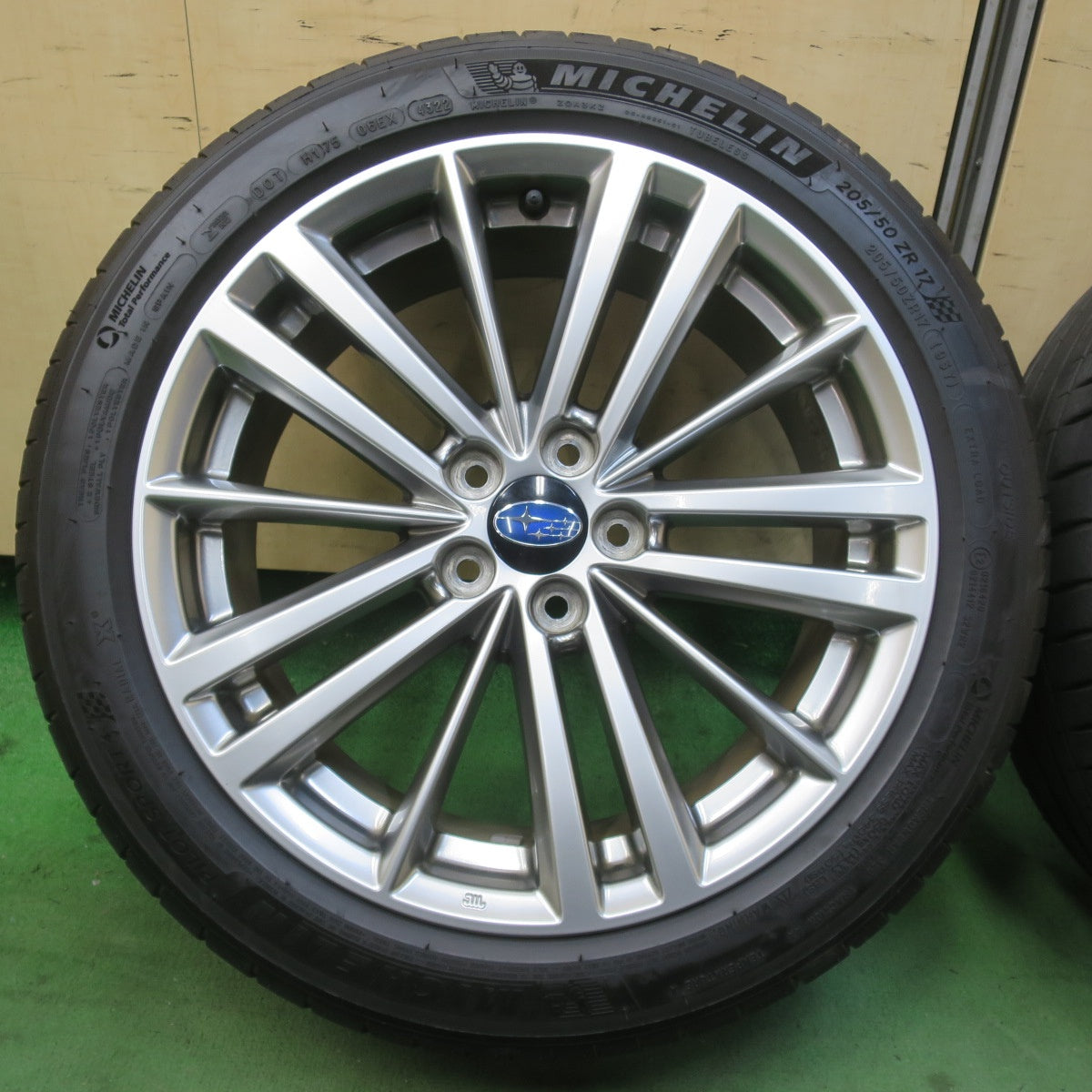 キレイ！22年★スバル GP インプレッサ スポーツ 純正 205/50R17 ミシュラン パイロットスポーツ4 17インチ PCD100/5H★6030301イノ
