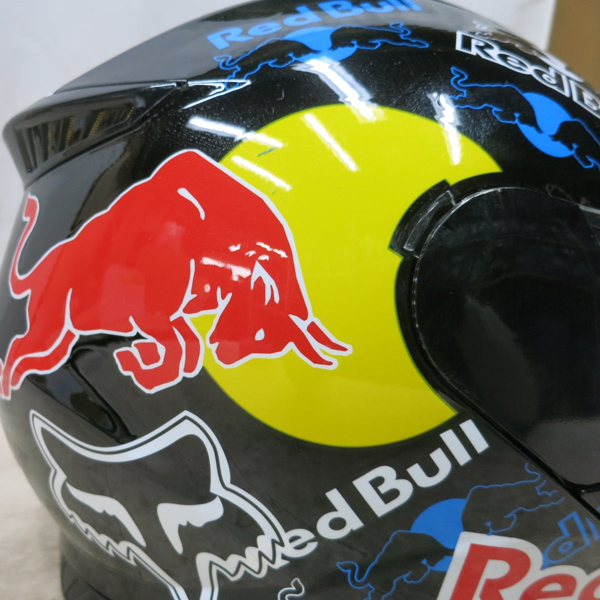 [送料無料] ◆レッドブル Redbull フルフェイスヘルメット XLサイズ シールド ブラック 黒 観賞用 ディスプレイ用◆