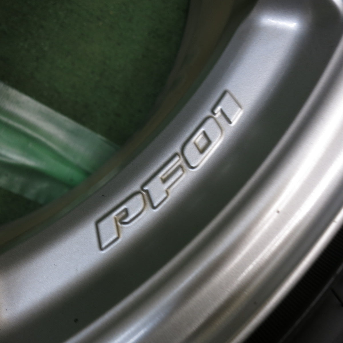 バリ溝！25年！9.5分◎86 BRZ プリウス 等 225/40R18 トーヨー プロクセス CF3 ENKEI PF01 エンケイ 18インチ PCD100/5H◎6091108KKノ