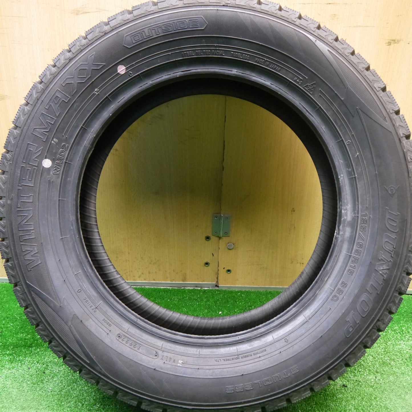 ほぼ未使用！22年！1本★スタッドレス 185/65R15 ダンロップ ウインターマックス WM02 タイヤ 15インチ シエンタ フリード アクア ノート 等★5110408Hスタ