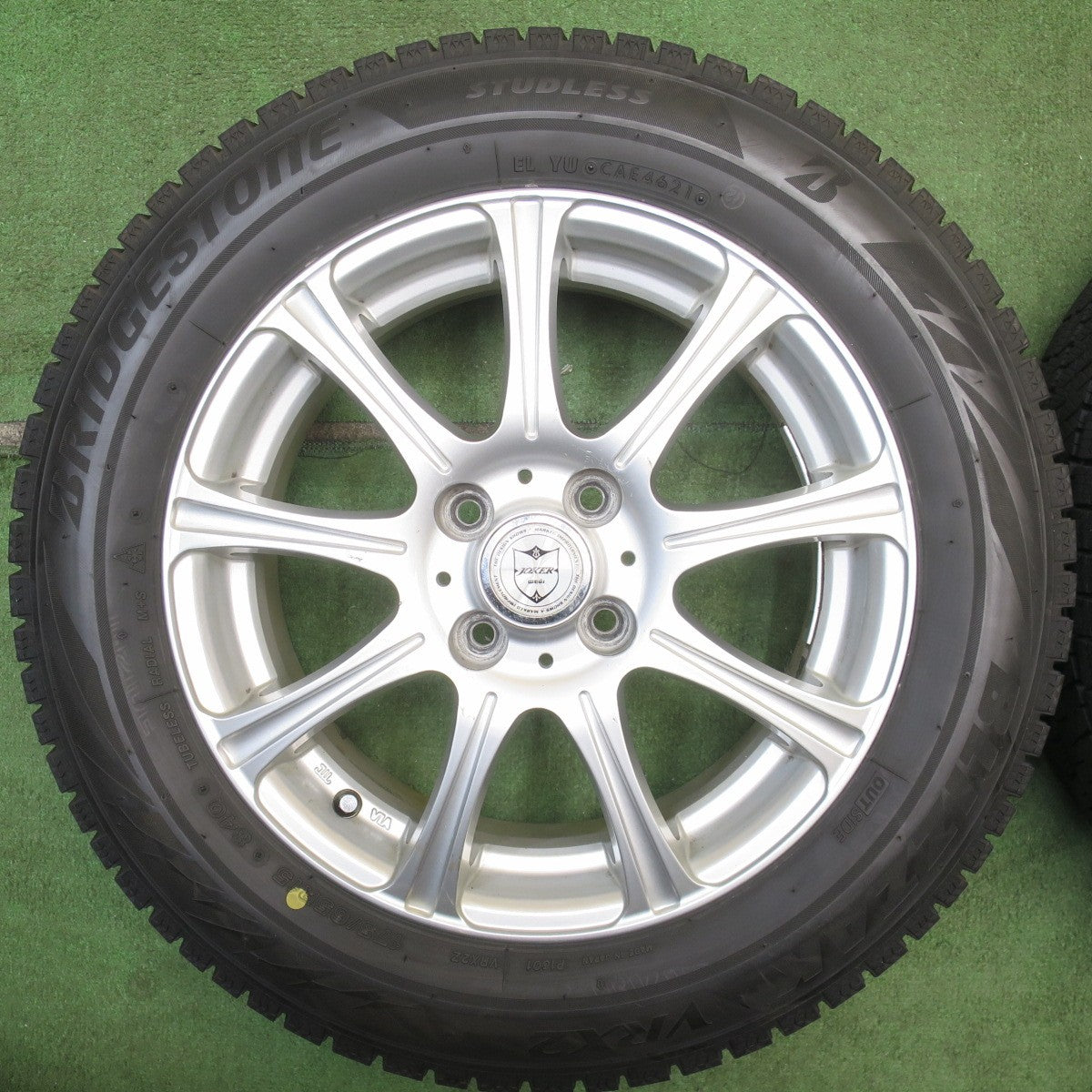 バリ溝！9分★スタッドレス 175/65R15 ブリヂストン ブリザック VRX2 JOKER ジョーカー 15インチ PCD100/4H★6051813NJス