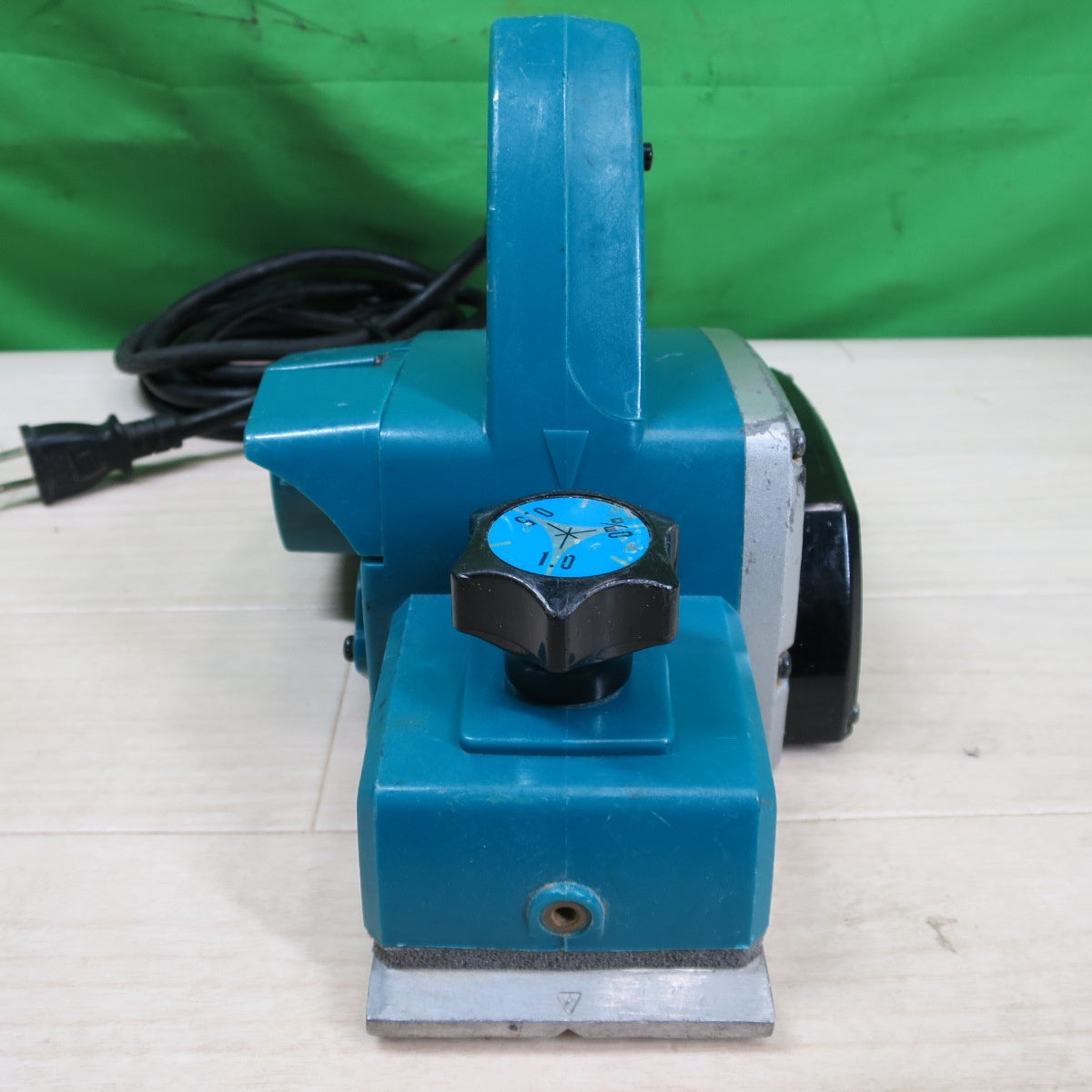 [送料無料] ☆マキタ 82mm カンナ 1900BA 電動 工具 切削 かんな 鉋 100V コード式 makita☆