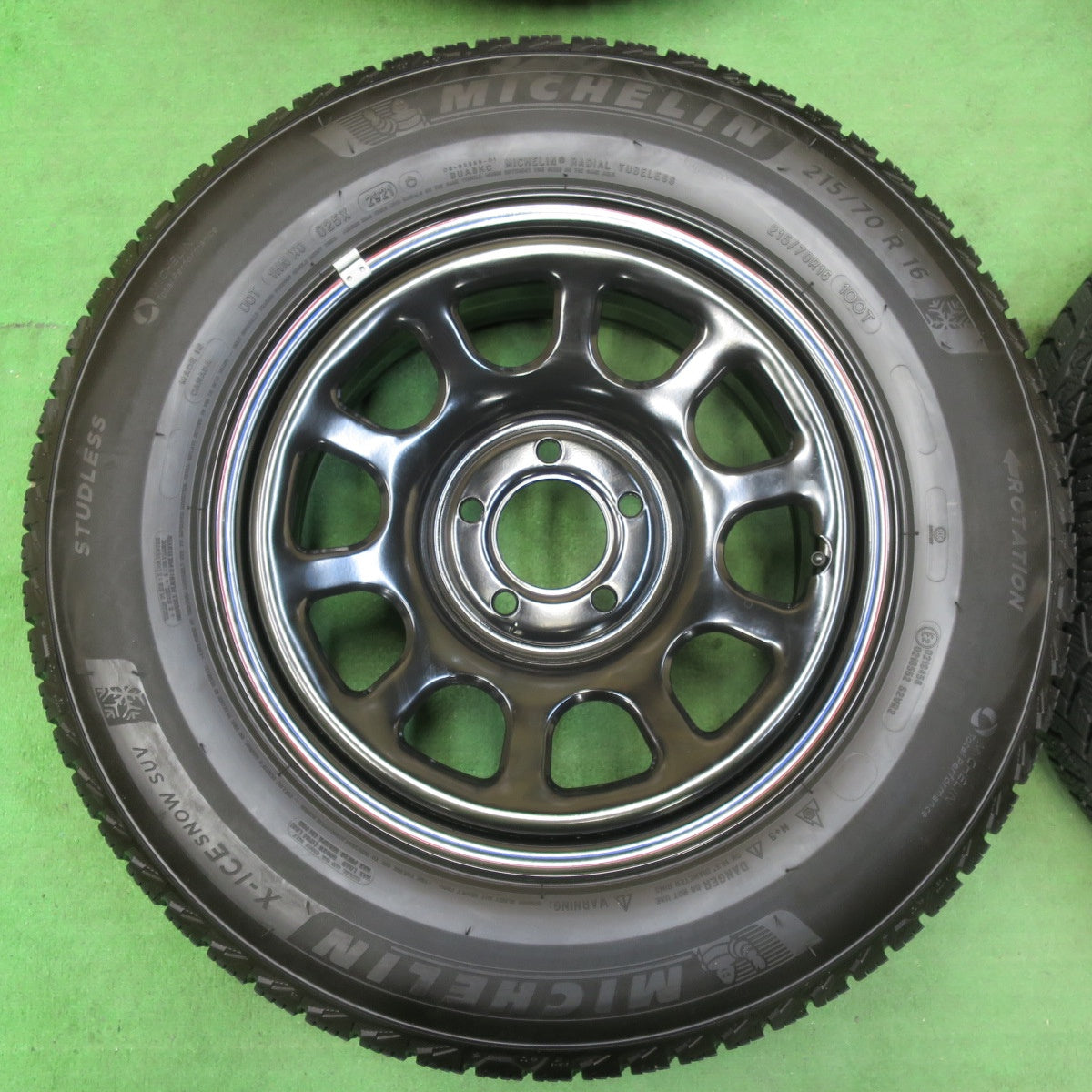 [送料無料] バリ溝！21年！キレイ！9分★スタッドレス デイトナ 215/70R16 ミシュラン X-ICE SNOW SUV DAYTONA 16インチ PCD114.3/5H★4112906イス