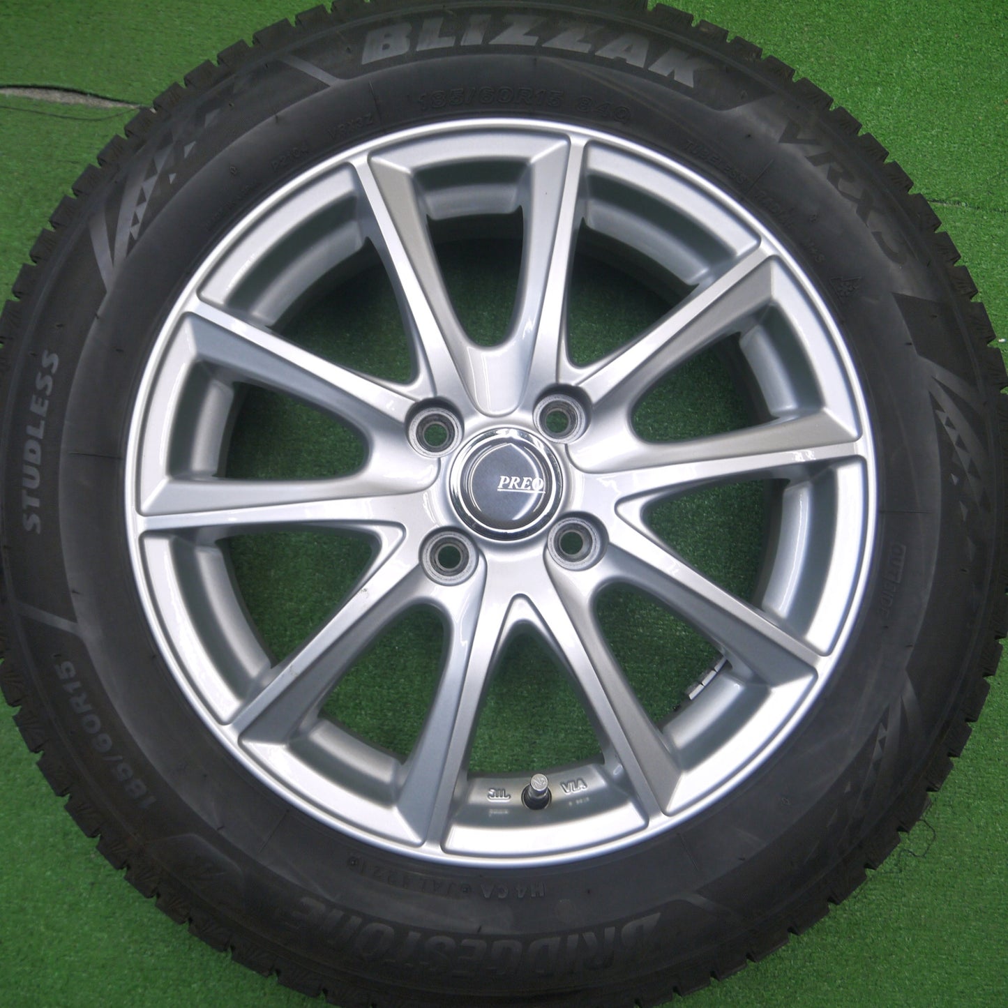 [送料無料] バリ溝！21年！キレイ！9分★スタッドレス 185/60R15 ブリヂストン ブリザック VRX3 PREO プレオ 15インチ PCD100/4H★4120301Hス
