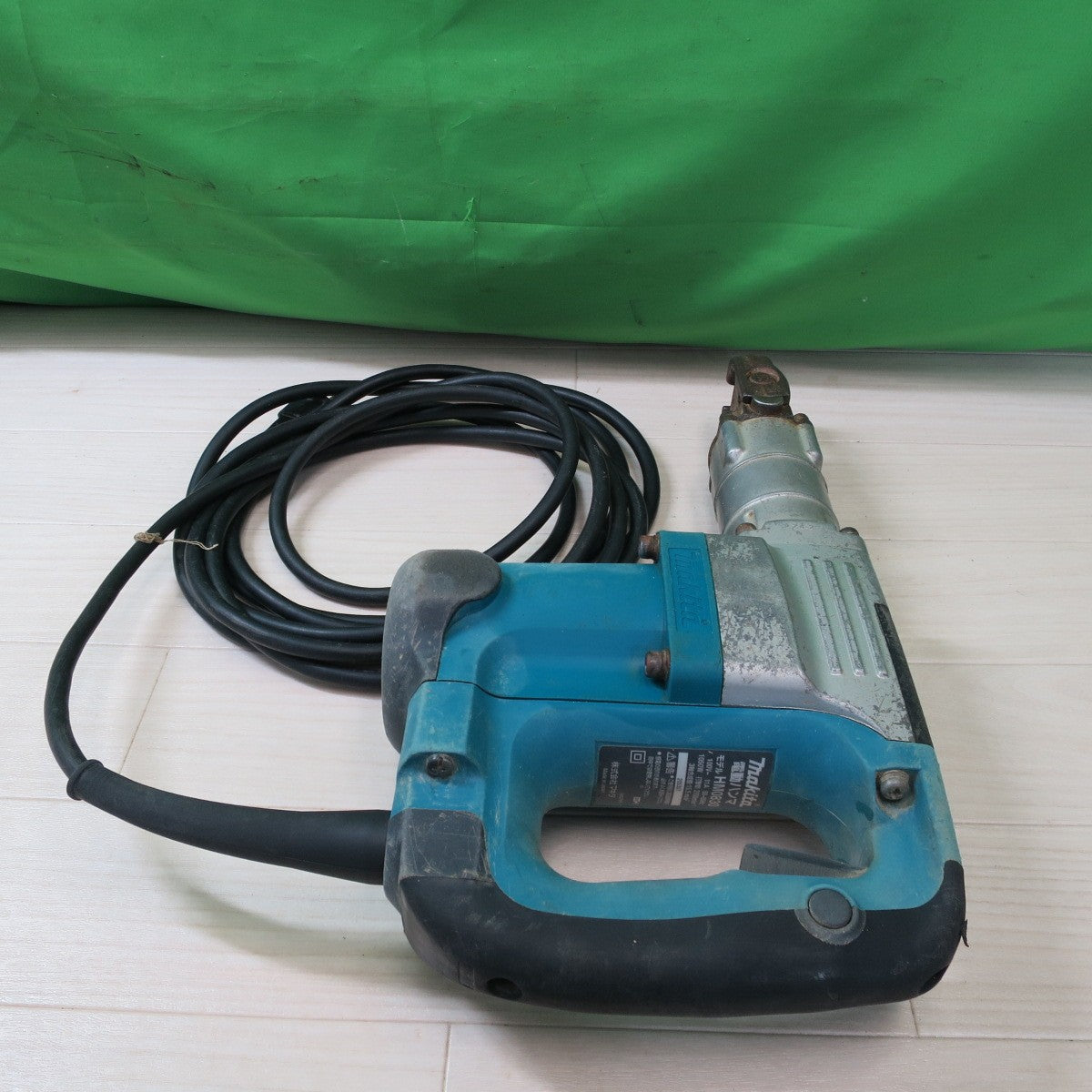 [送料無料] ☆マキタ 電動 ハンマ HM0830 100V ケース付き ハンマー 電動 工具☆