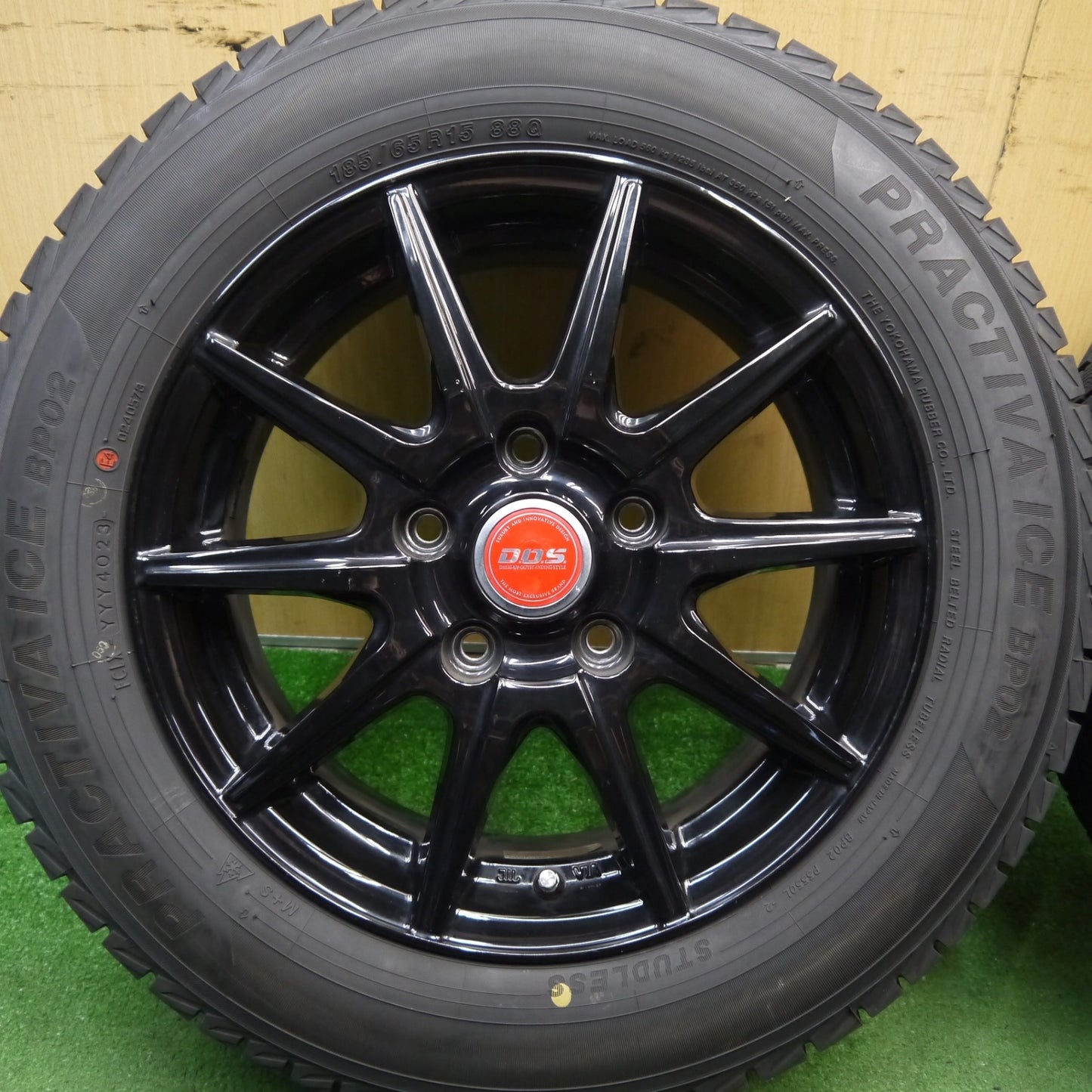 バリ溝！23年！ほぼ10分★スタッドレス 185/65R15 プラクティバ アイス BP02 ヨコハマ製 D.O.S. DOS 15インチ PCD114.3/5H★5071501Hス