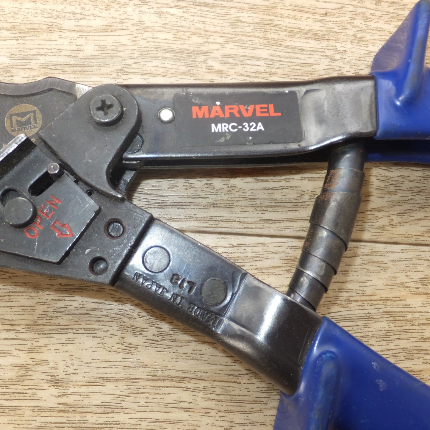 [送料無料] ★マーベル MARVEL ラチェットケーブルカッター 銅線専用 MRC-32A　被覆径φ32mmまで 軟銅製ケーブル 鍛造刃使用★