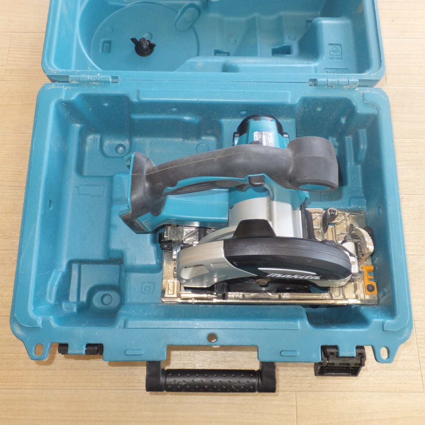 [送料無料] ★マキタ makita 165mm 充電式マルノコ HS630DRFX 本体のみ　木工用 超硬丸ノコ★