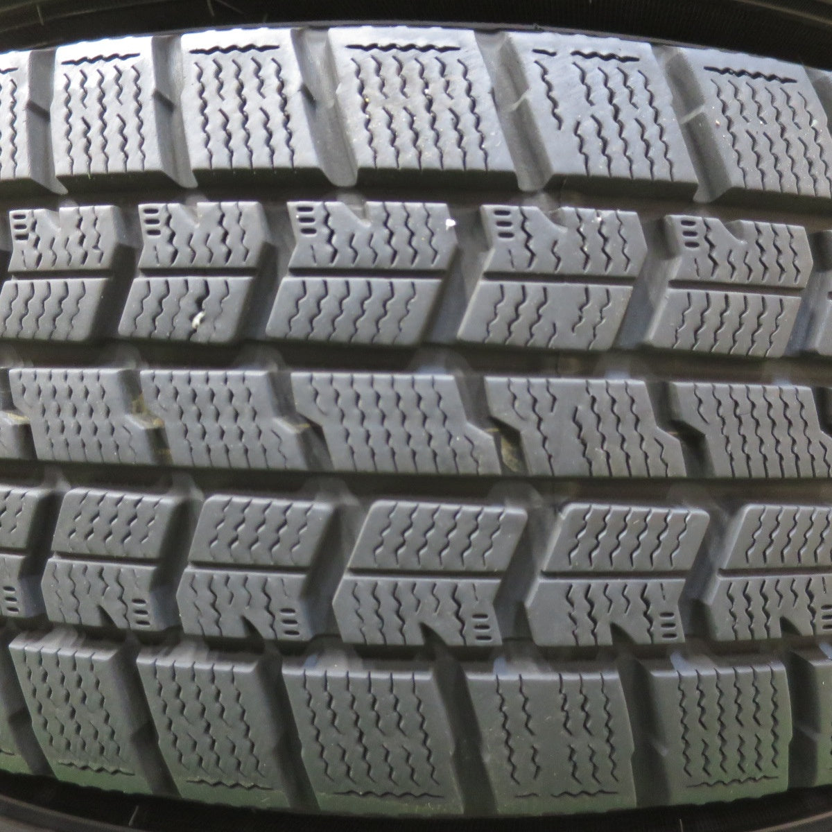 バリ溝！23年！キレイ！9.5分★トヨタ 80系 ノア ヴォクシー 純正 195/65R15 スタッドレス グッドイヤー アイスナビ7 15インチ PCD114.3/5H★6022606イス